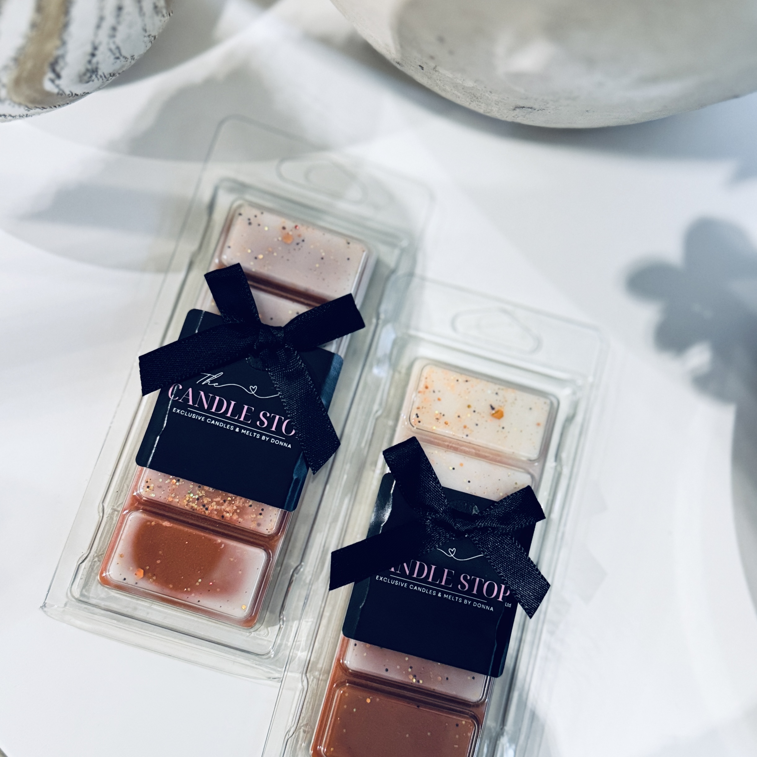 Velvet Oud & Reverie Snap Bar