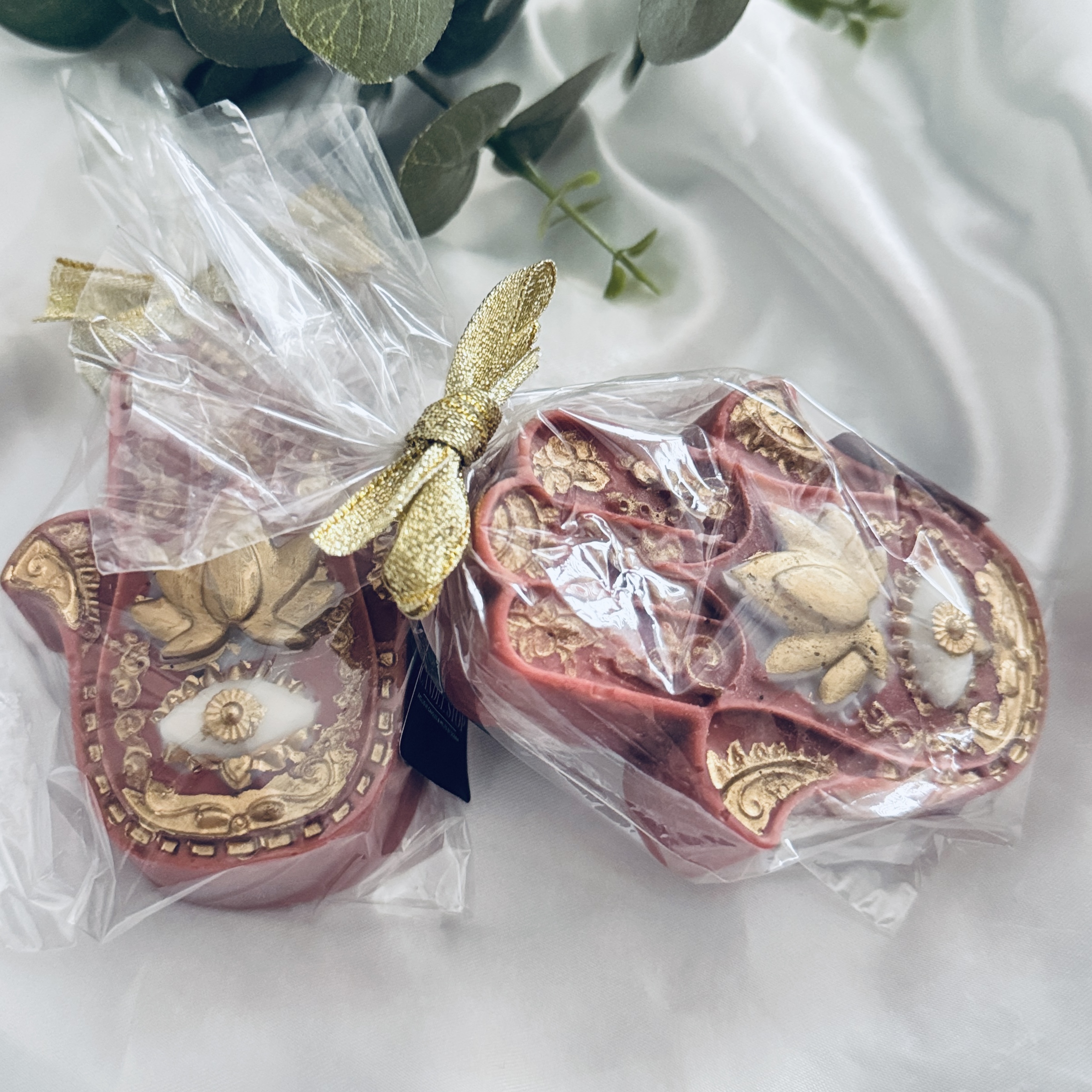 Aloe Leaf and Mandarin