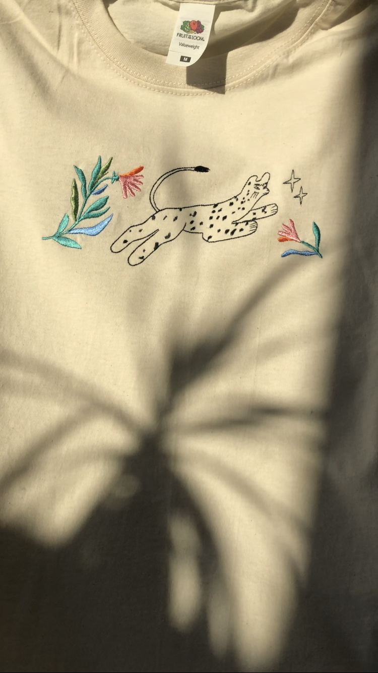 Wild cat t-shirt Cream