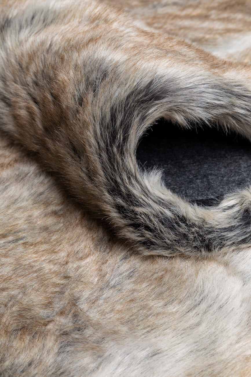 Dirbtinio kailio pledas FEEL Brown 140x200 cm