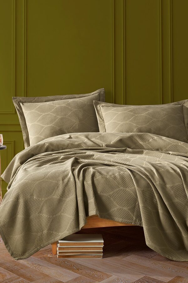Bedspread with pillowcases "VERA" Khaki  220x240 cm