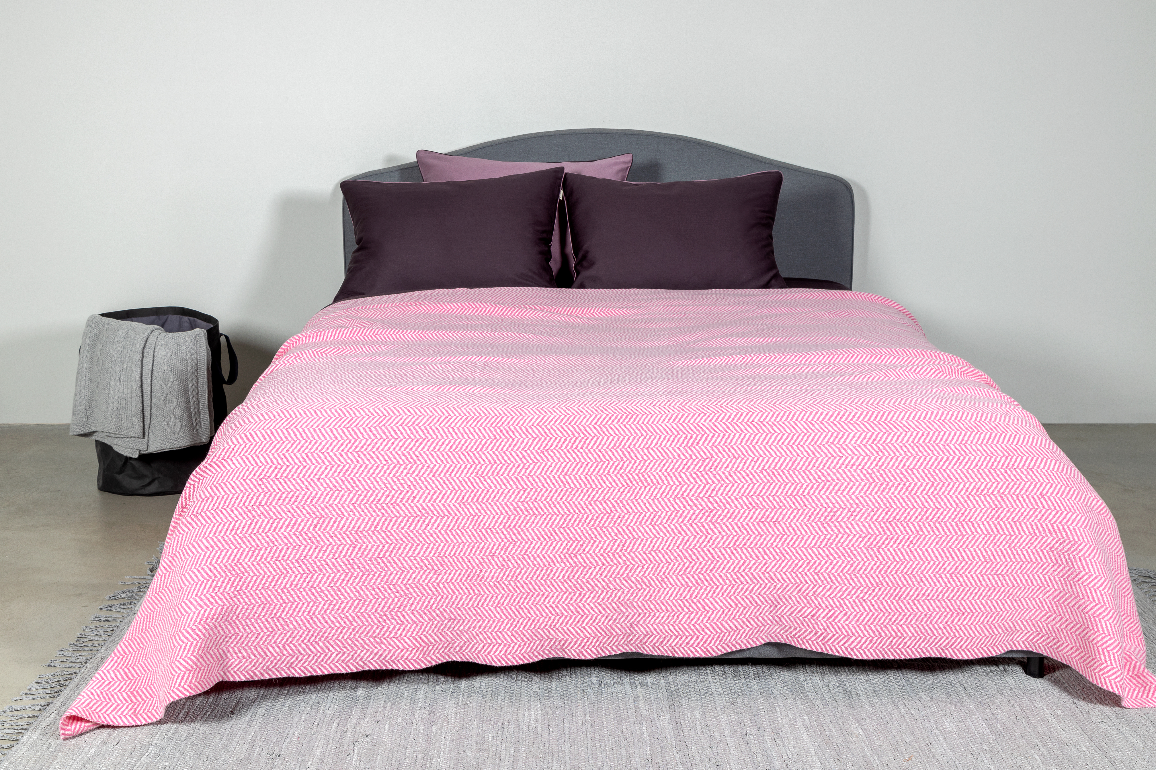 Merino vilnos pledas-užtiesalas CHEVRON Rose 200x220 cm