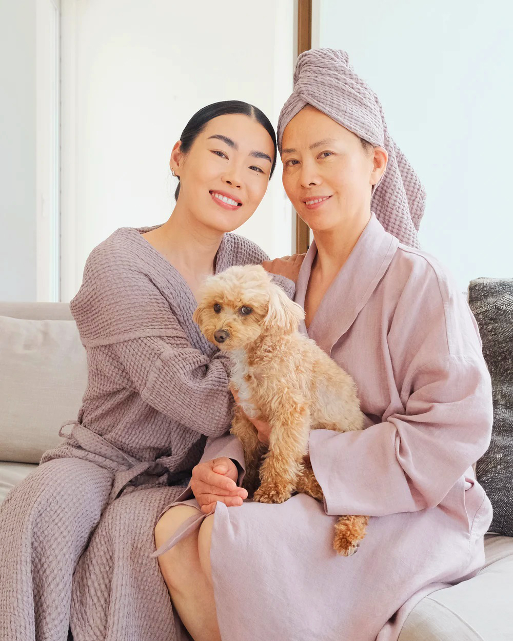 Ilgas lininis chalatas su kapišonu ROBE Woodrose