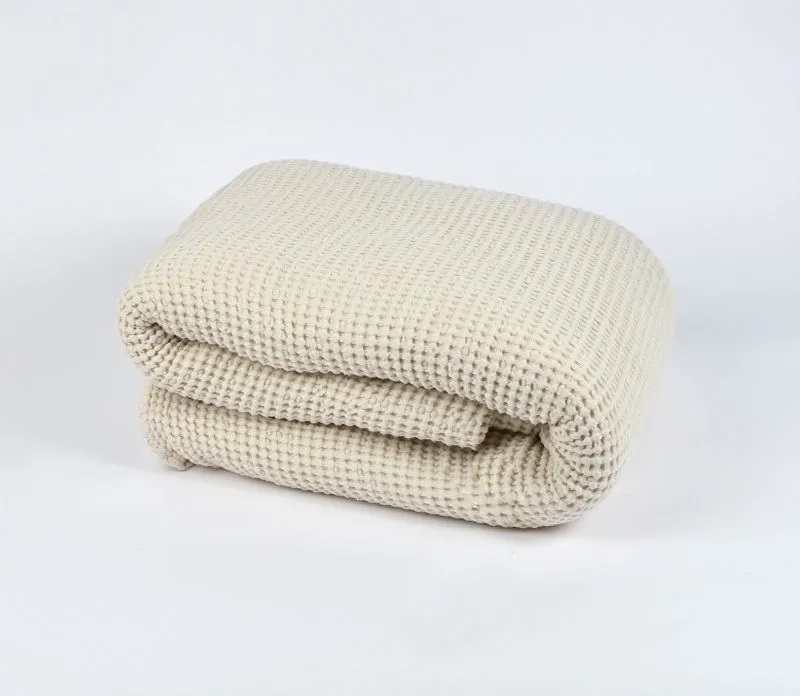 Vaflinio audinio pledas-lovatiesė 215x230 cm PL Ivory