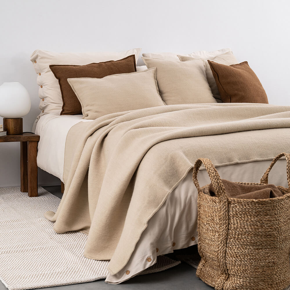 Lovatiesė-pledas WOOL Beige 180x240 cm