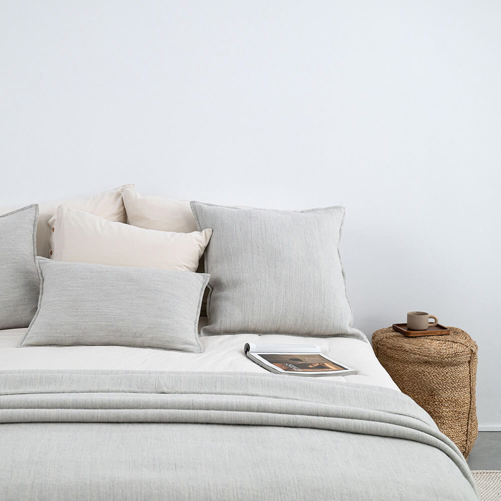 Lovatiesė-pledas WOOL Light Grey 180x240 cm