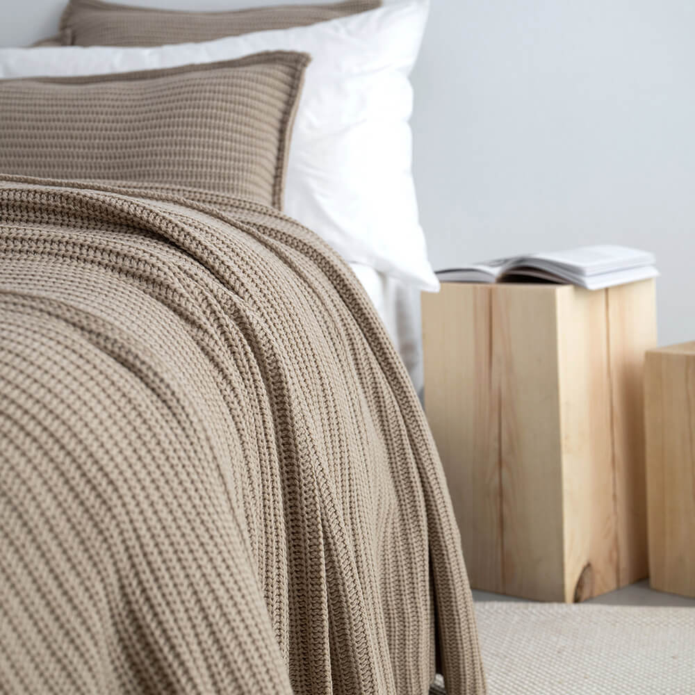 Lovatiesė-pledas WOOLEN WEAVE Taupe