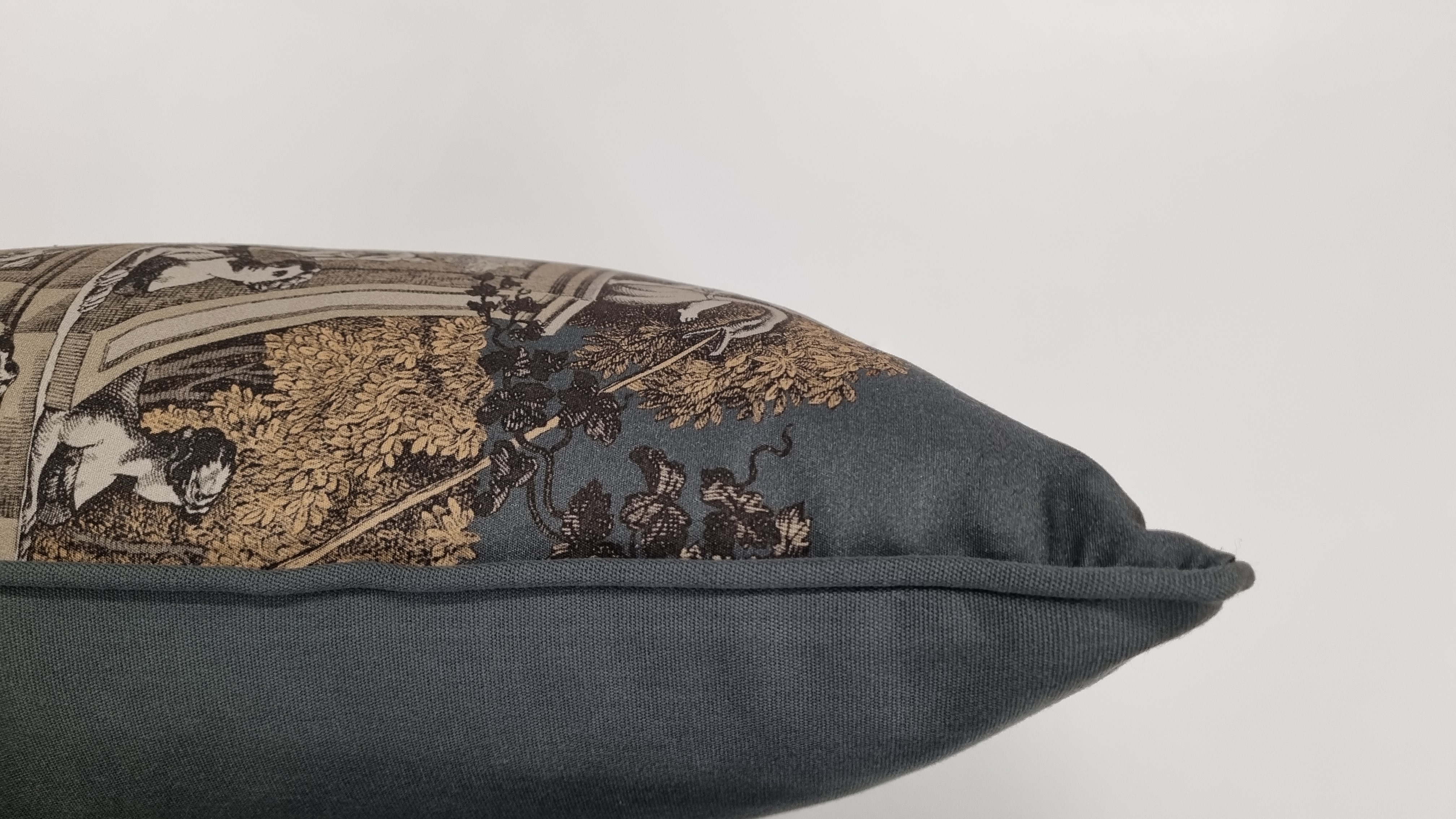 Dekoratyvinė pagalvė Grand Versailles Brown, 46x46 cm