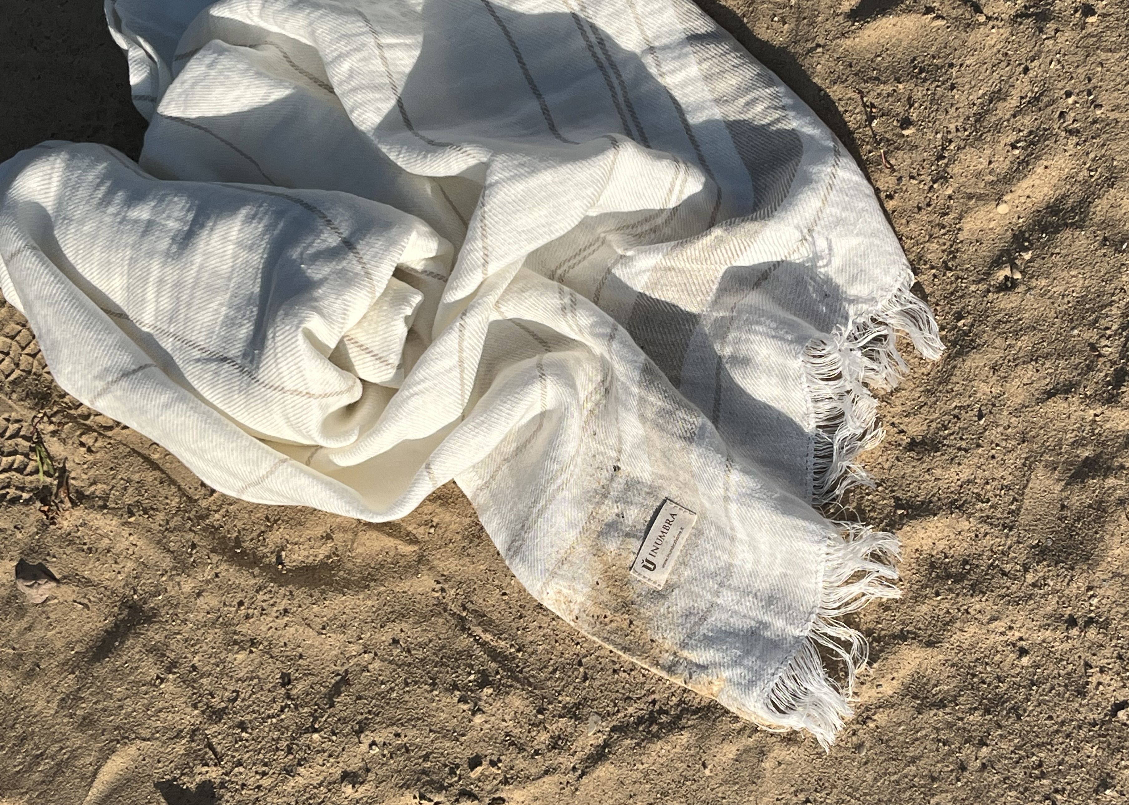 Paplūdimio rankšluostis-patiesalas NIDA 1 White-Taupe, 115x200 cm