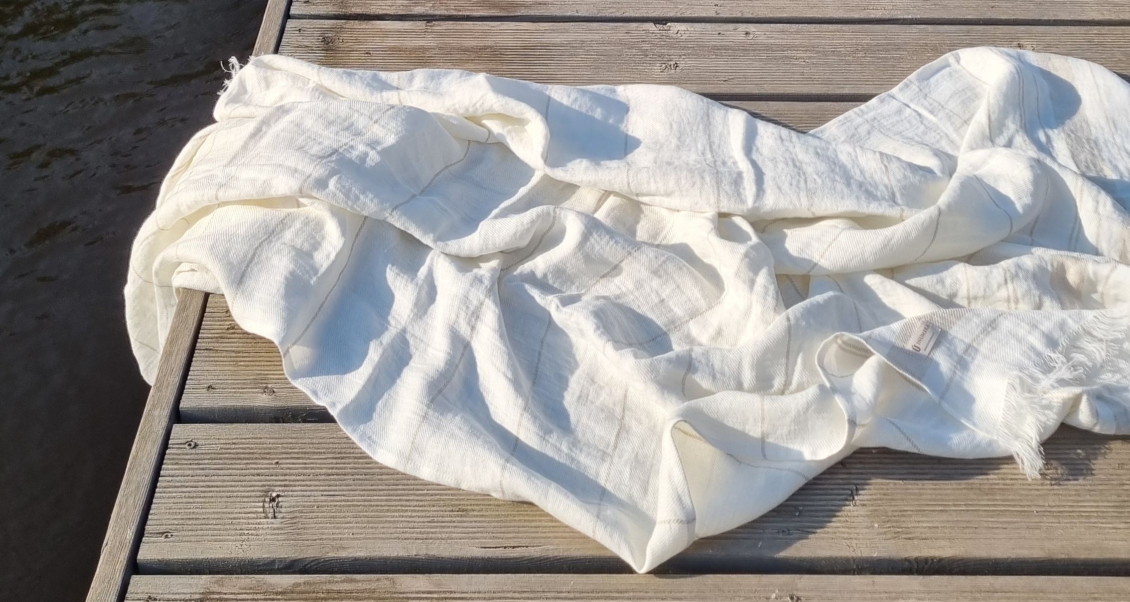 Paplūdimio rankšluostis-patiesalas NIDA 1 White-Taupe, 115x200 cm