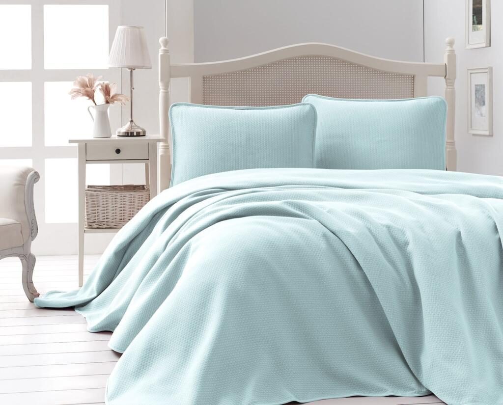 Lovatiesė su pagalvių užvalkalais LIV Mint 240x260 cm