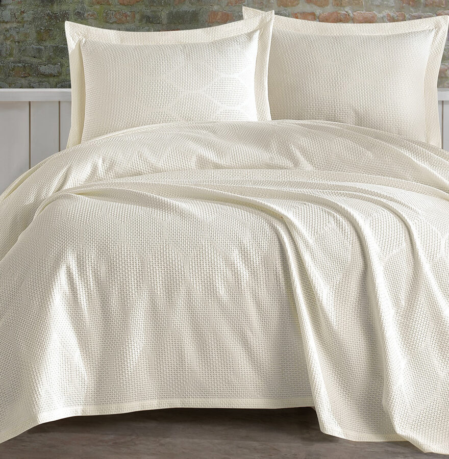 Bedspread with pillowcases "VERA" Cream 220x240 cm