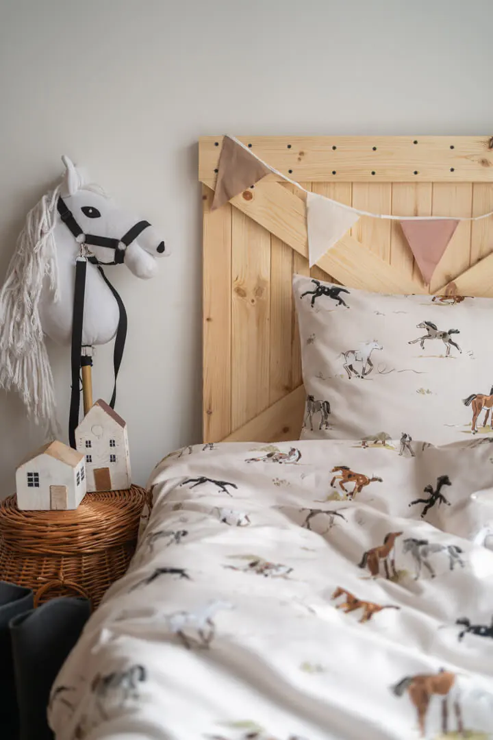 Patalynės komplektas LITTLE HORSES