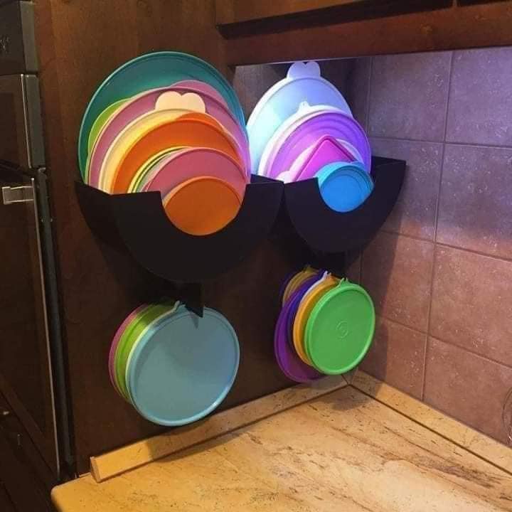 Tupperware dangtelių laikiklis - kraitelė