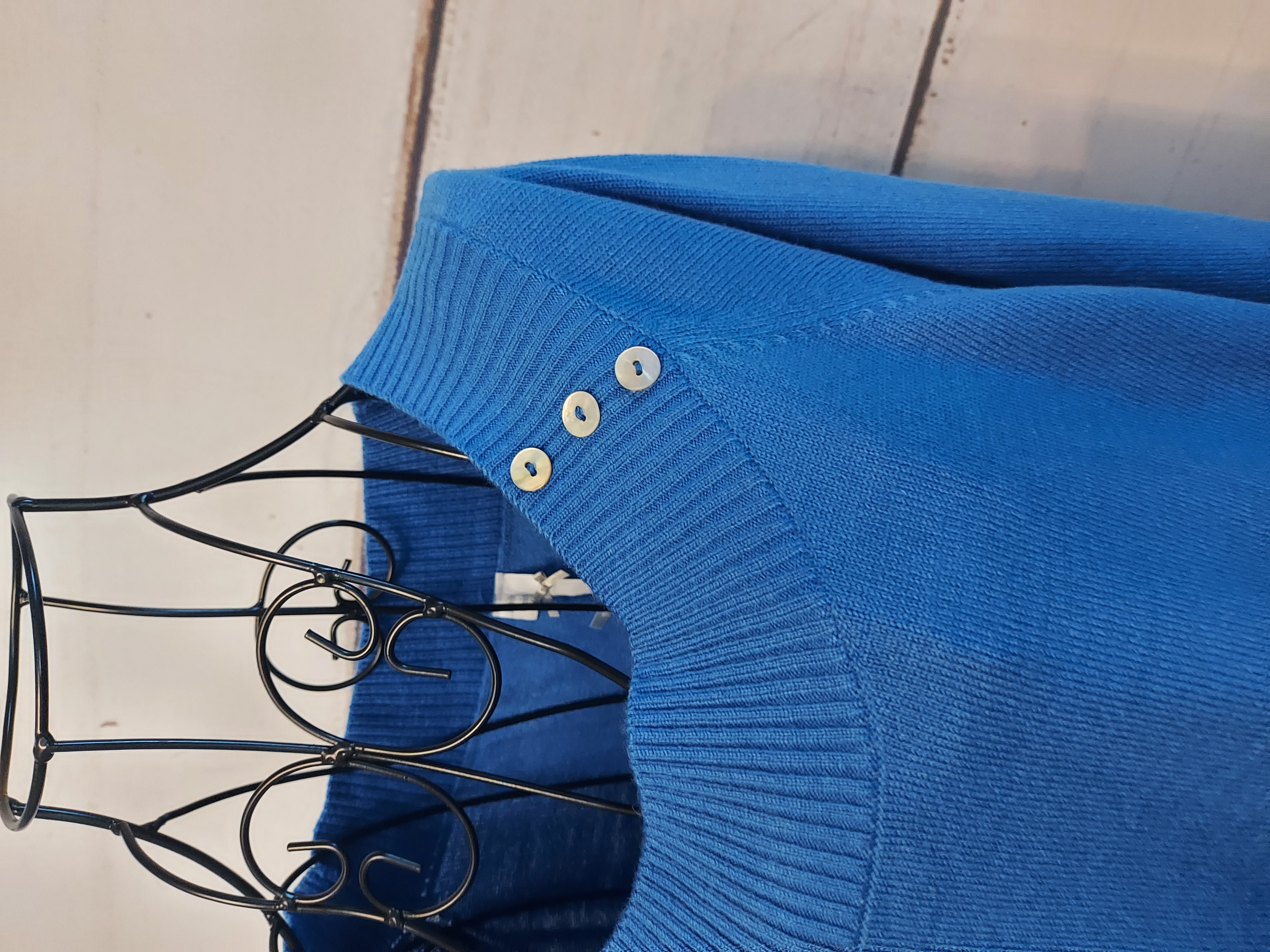 Note blue sweater 3/4 sleeves size 28/30