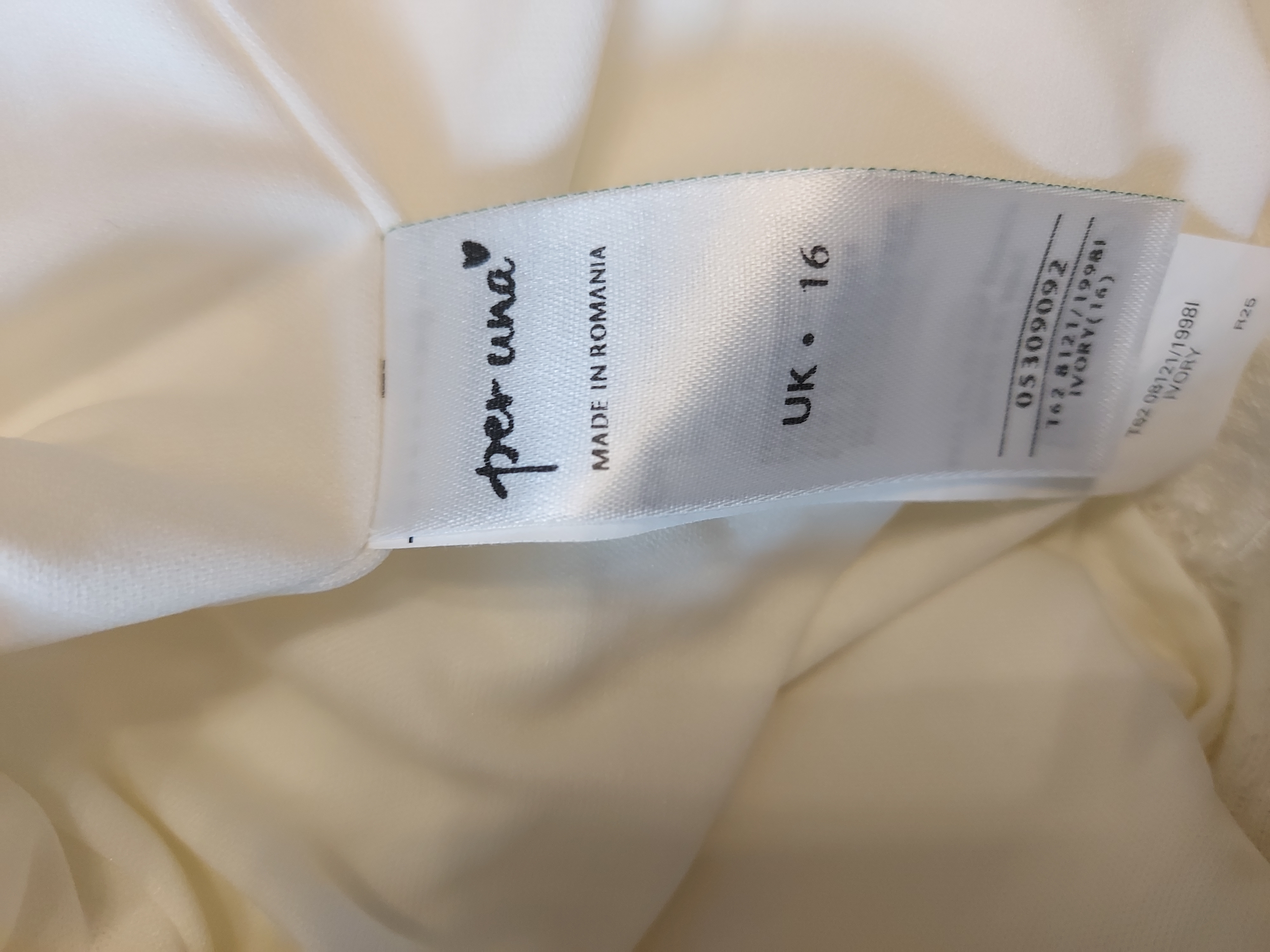 Peruna white formal dress size 16