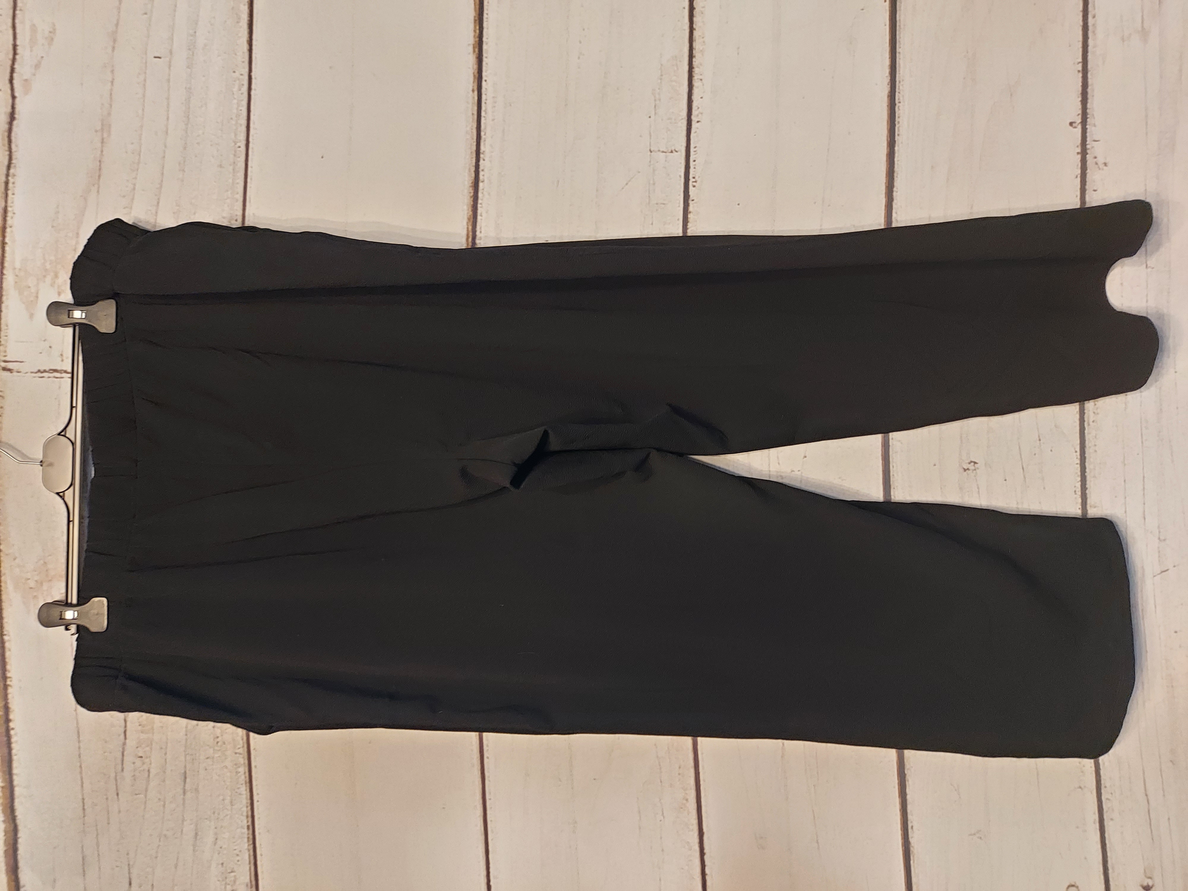 Vero Moda black trousers wide leg size 24-26
