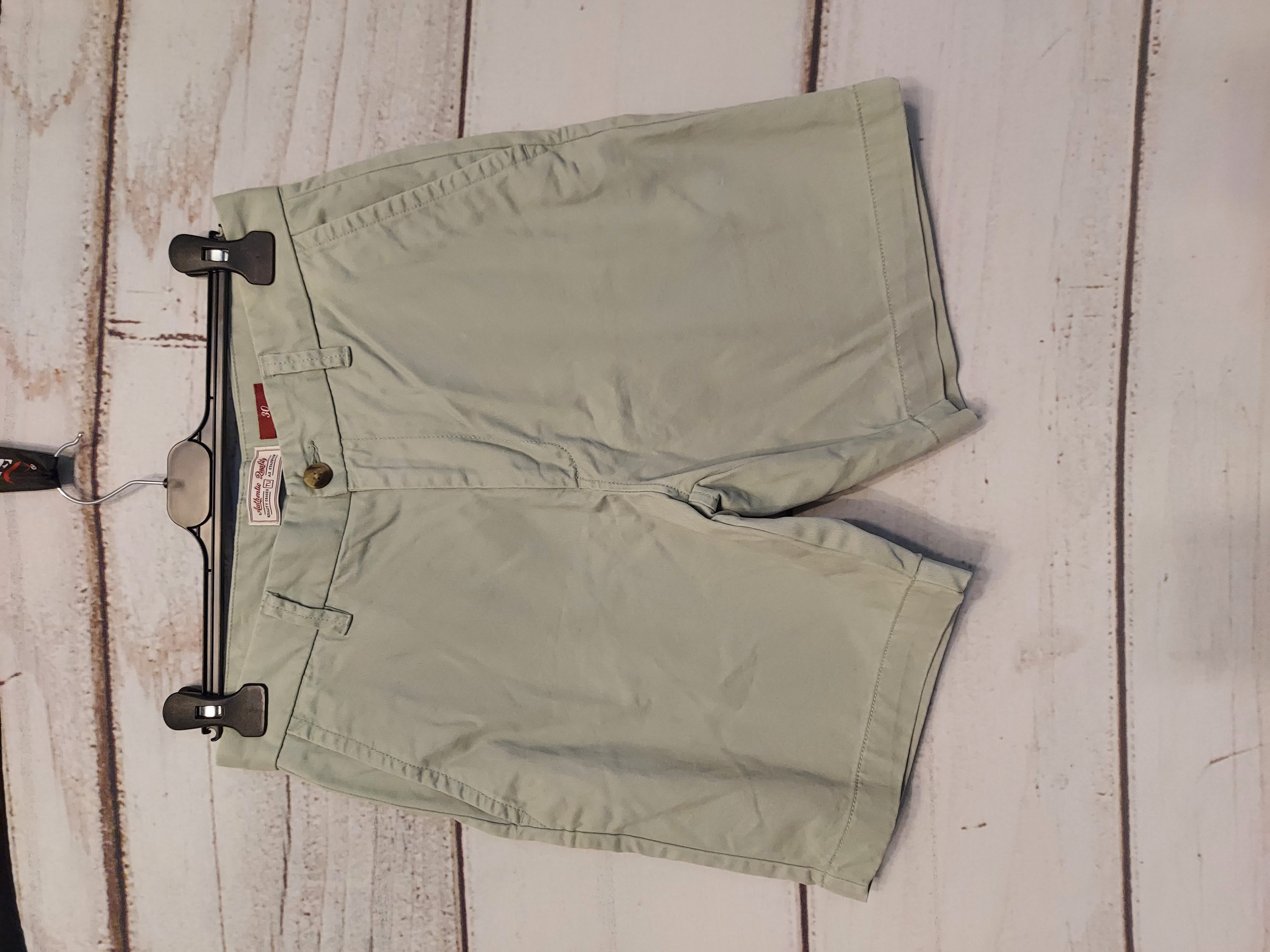 Tu light green shorts W30