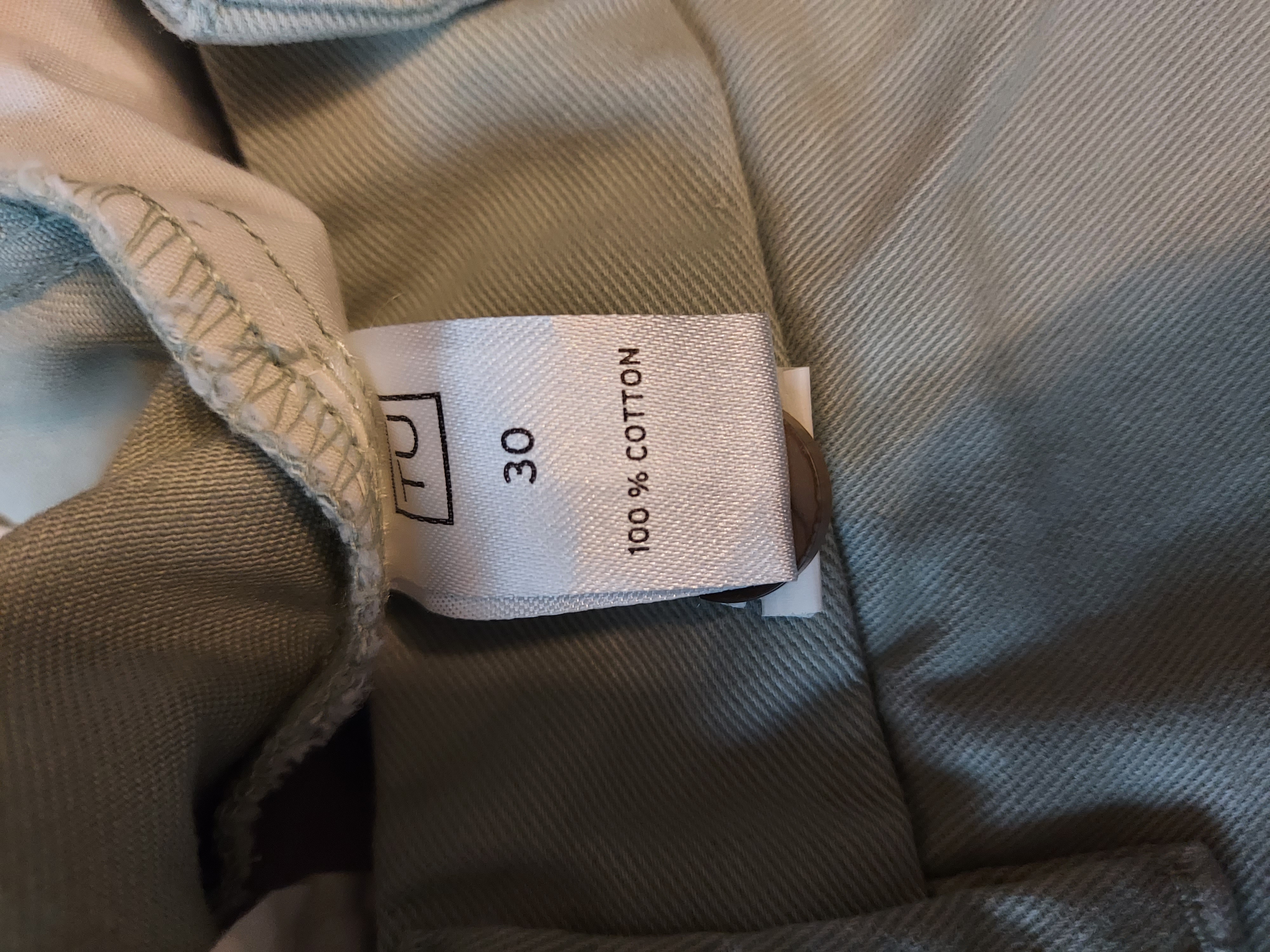 Tu light green shorts W30