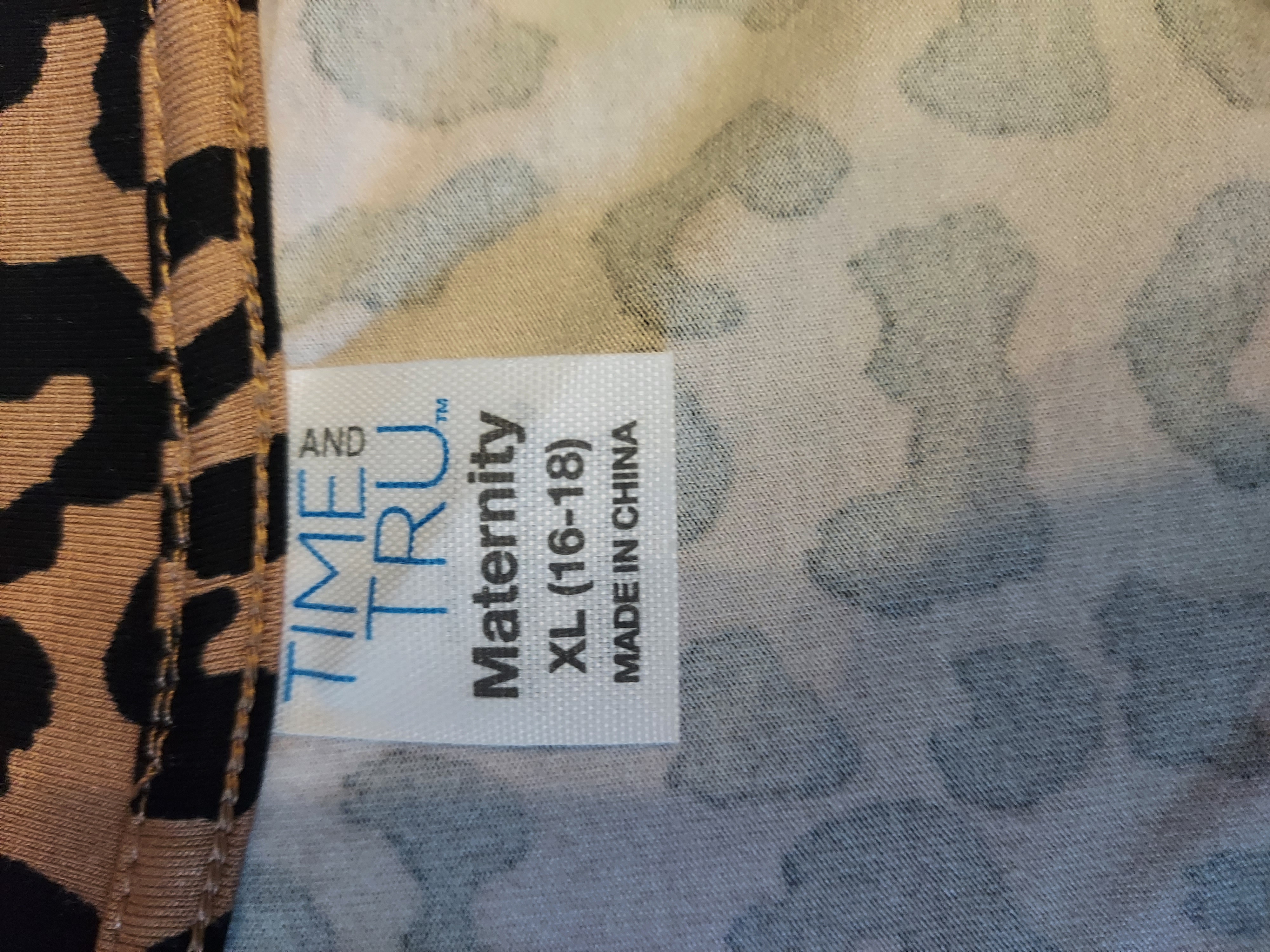 Time and True maternity leopard print dress size XL (16-18)