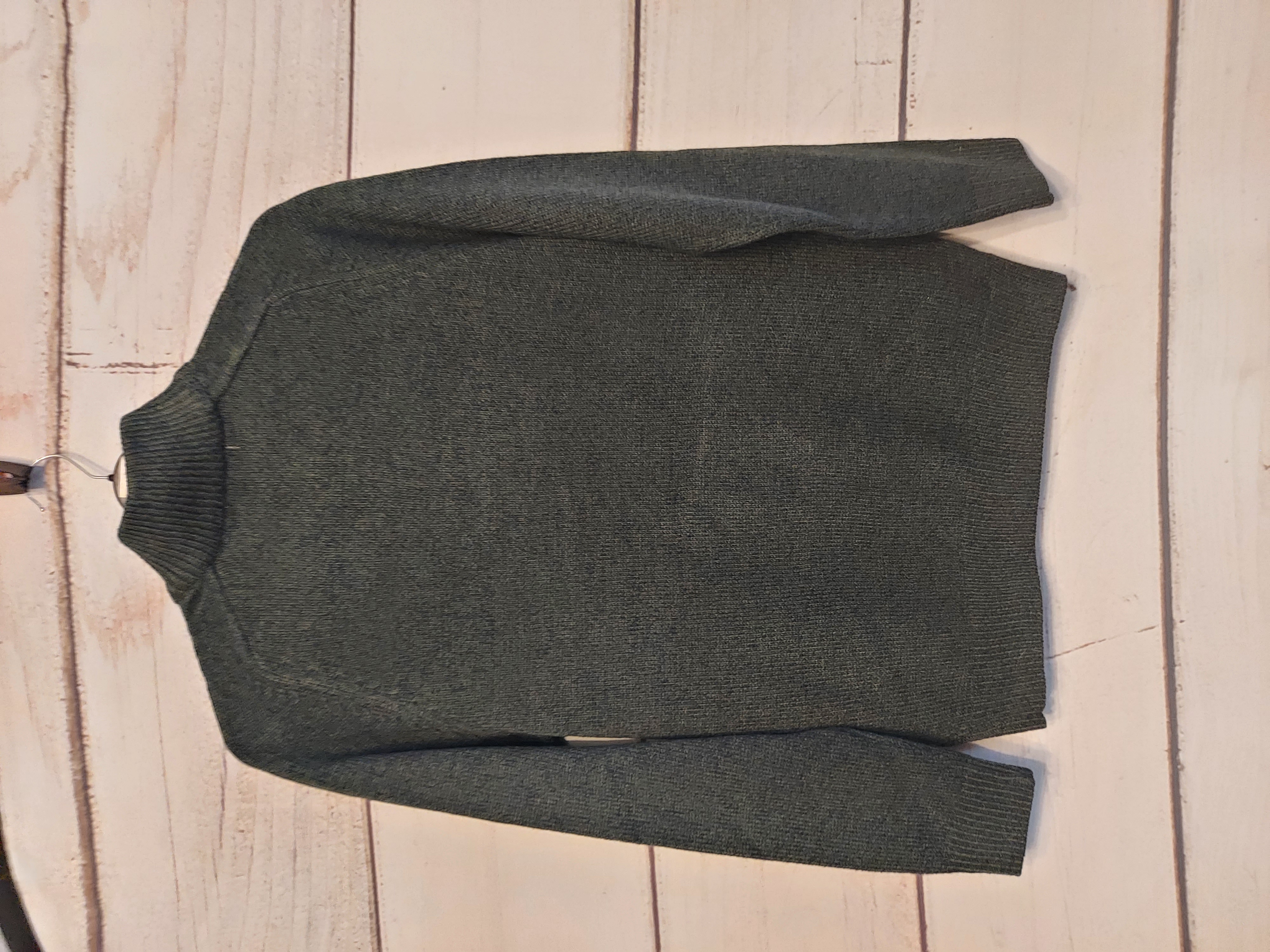 Tu dark green pullover size M