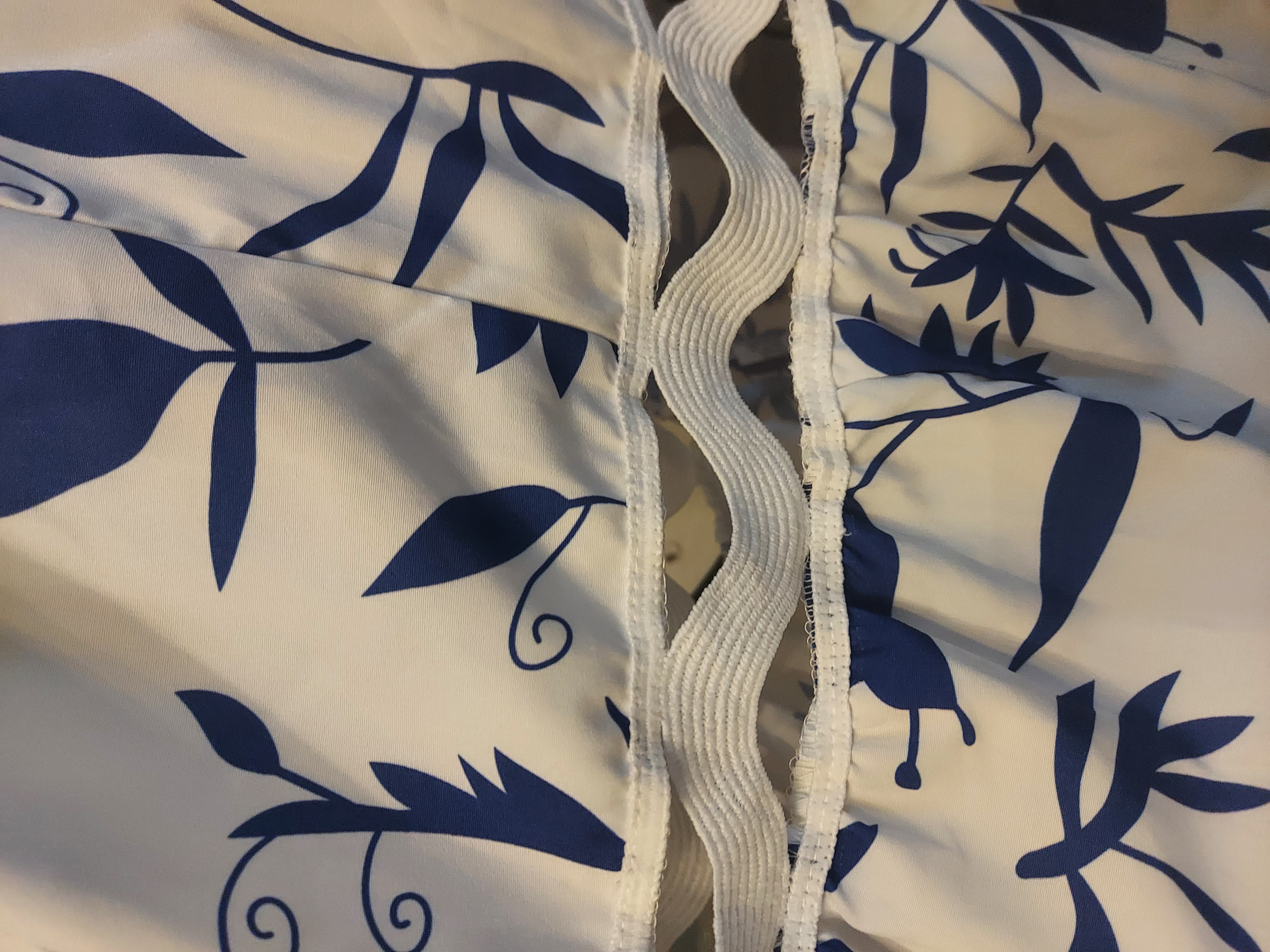 Unbranded white floral print dress size 4XL 