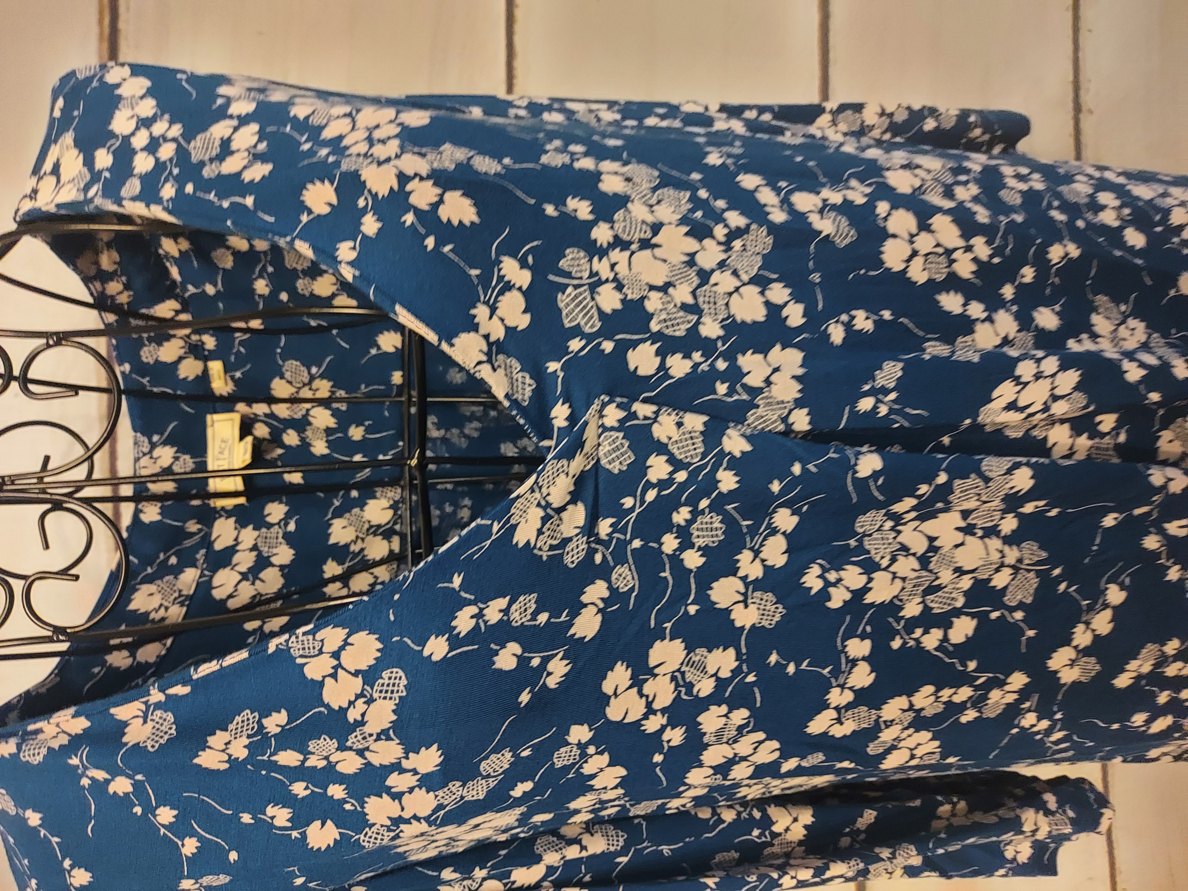 Fat Face royal blue 3/4 sleeves blouse size 8