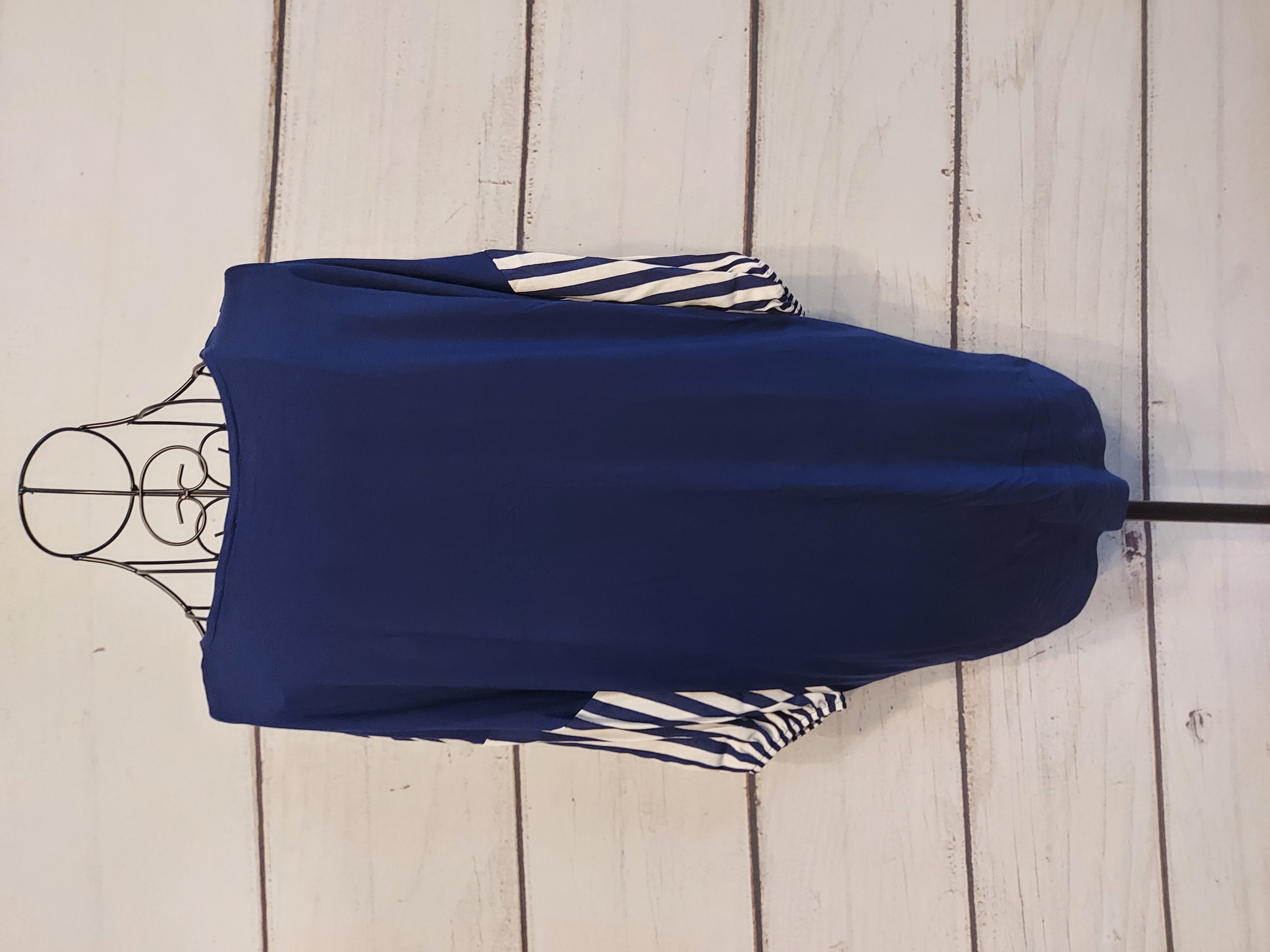 F&F blue and white blouse size 10