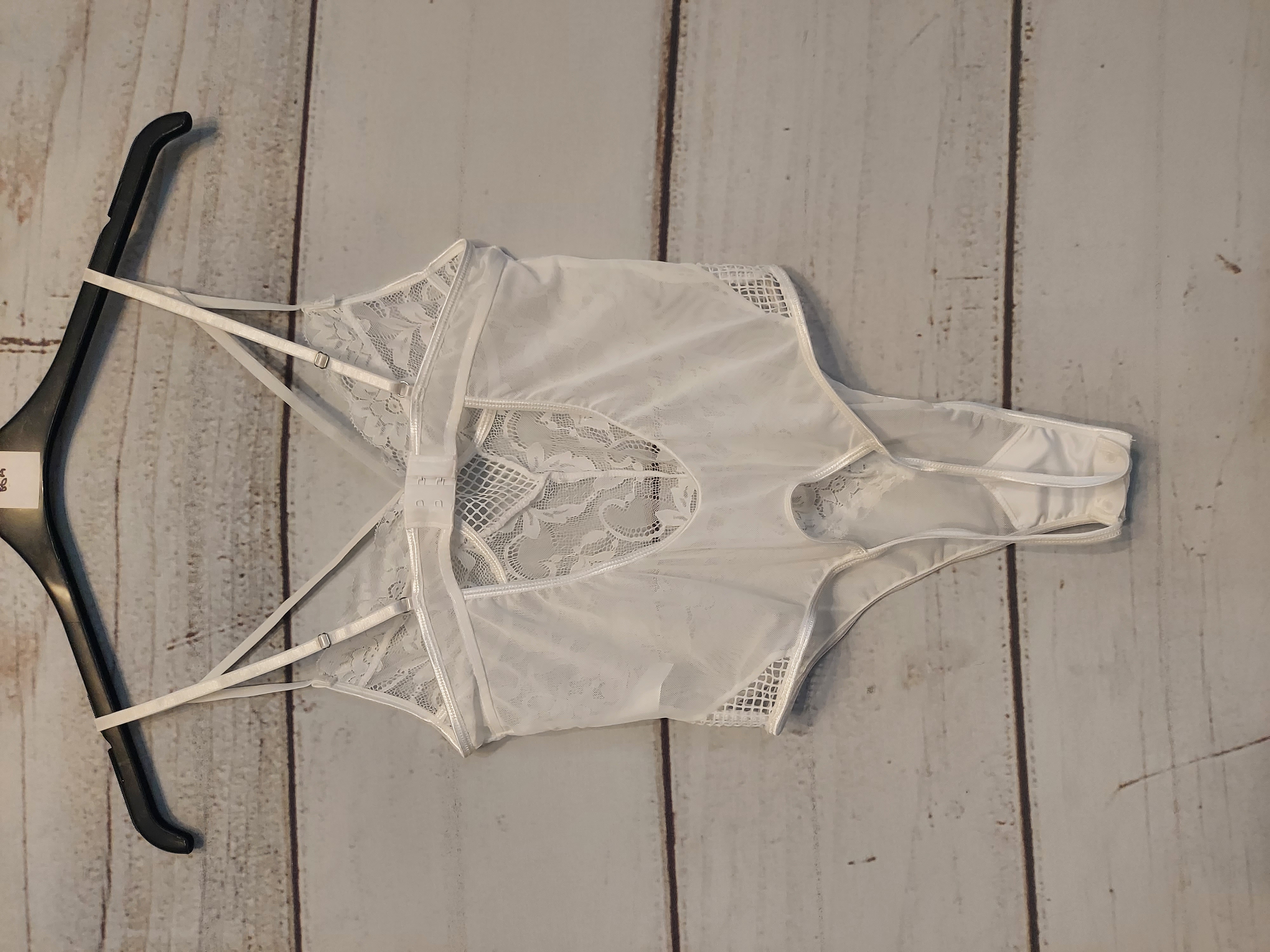 Aranmei sexy lace bodysuit size M