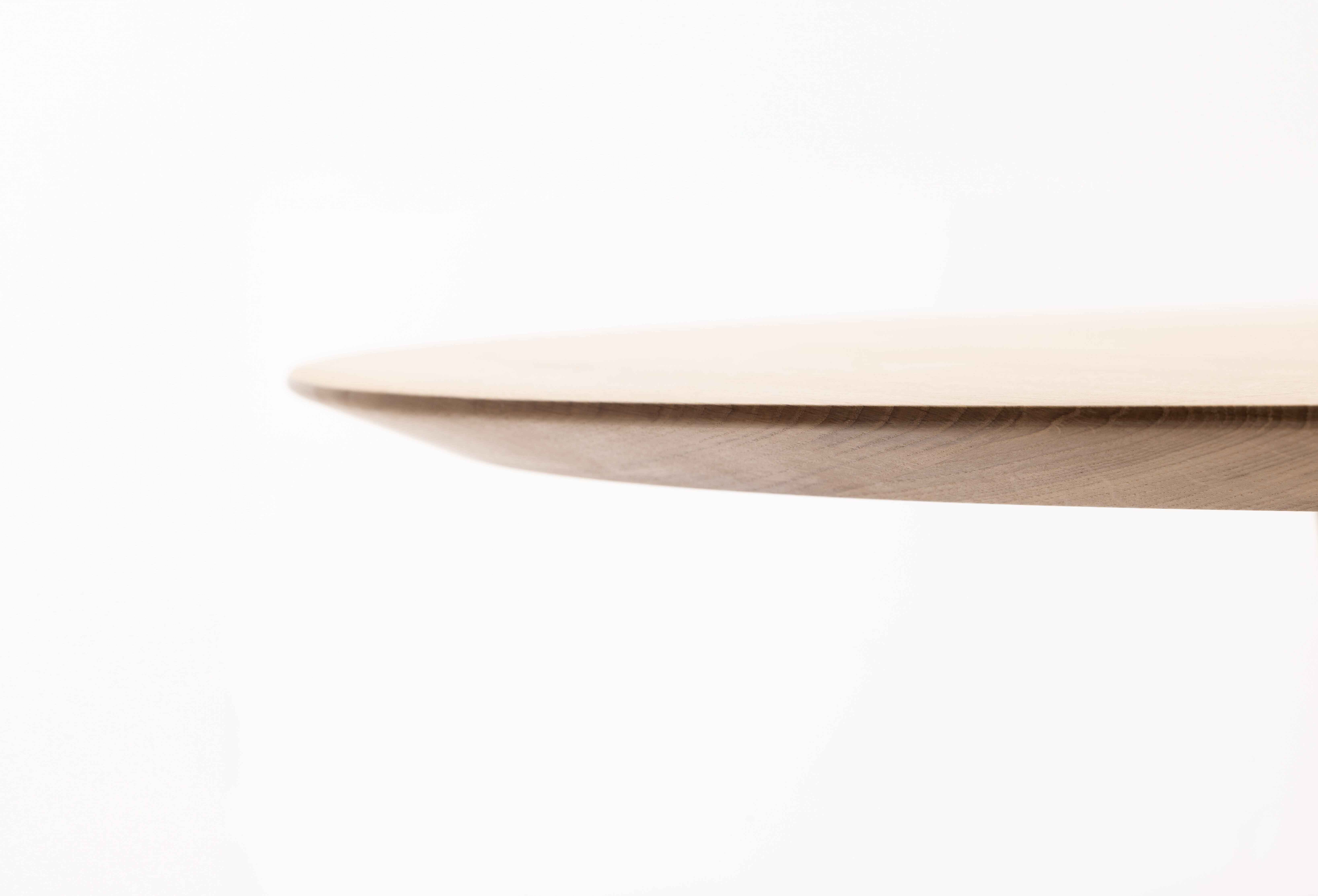 Dining Table Vendi