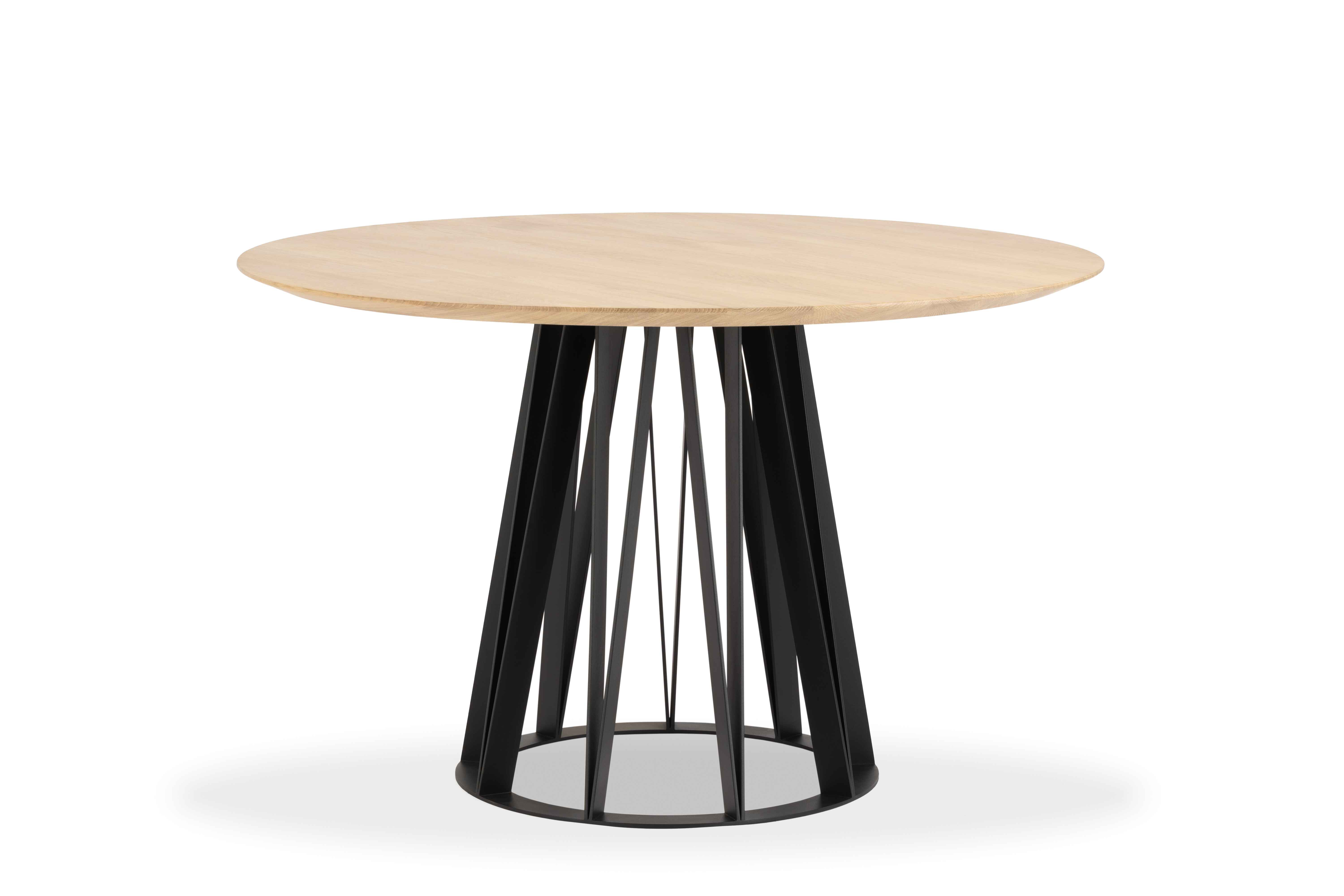 Dining Table Gravis