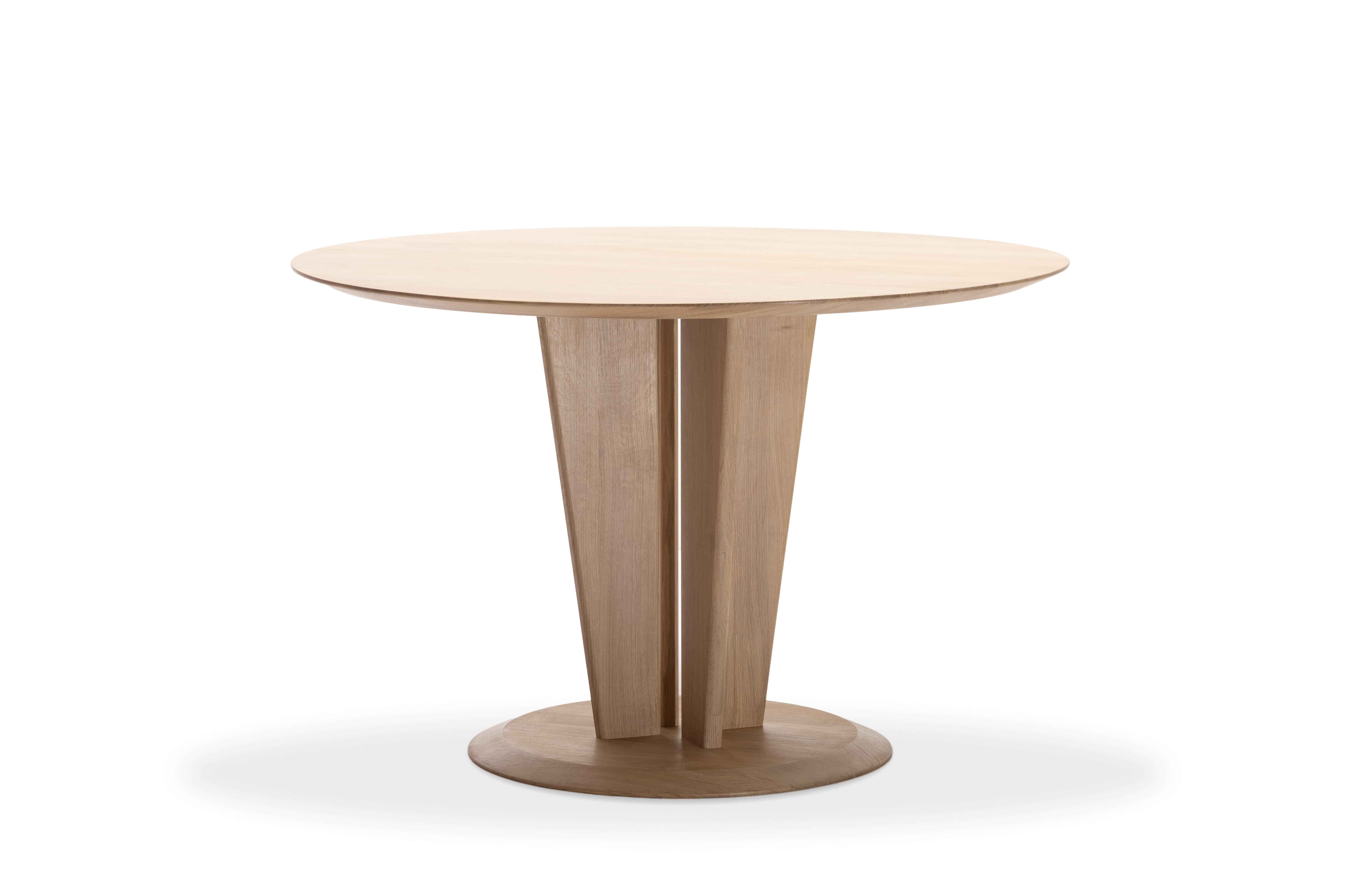 Dining Table Vendi