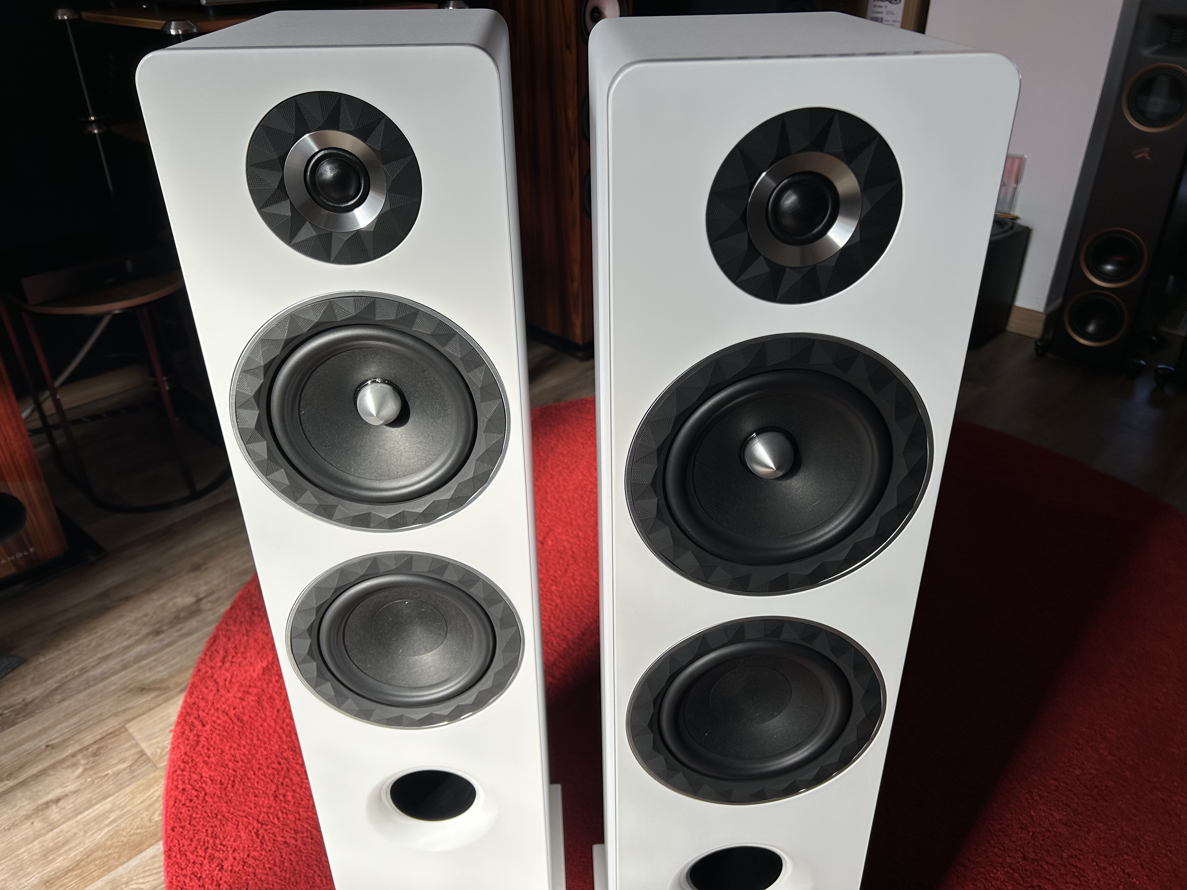 ELIPSON Prestige Facet 14F