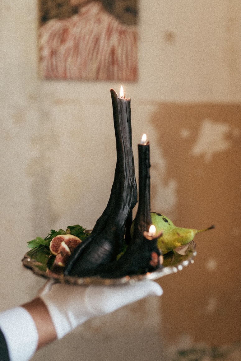DEER'S LEG