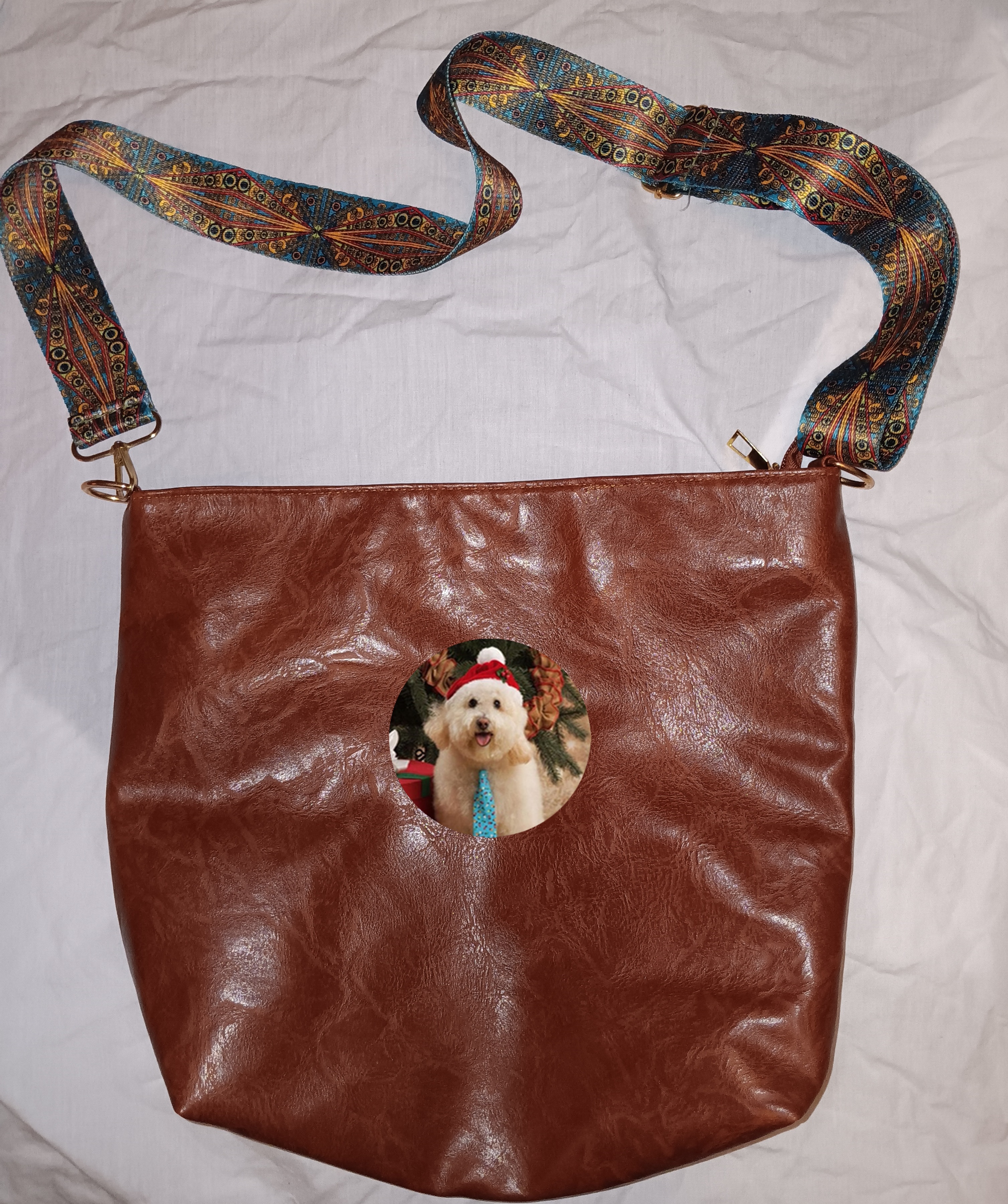 New!!! Pet Medaillon Ladies Handbags!!