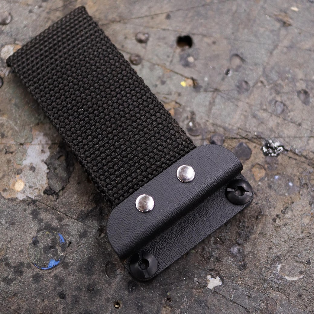 Varnas Black Sheath Belt Loop