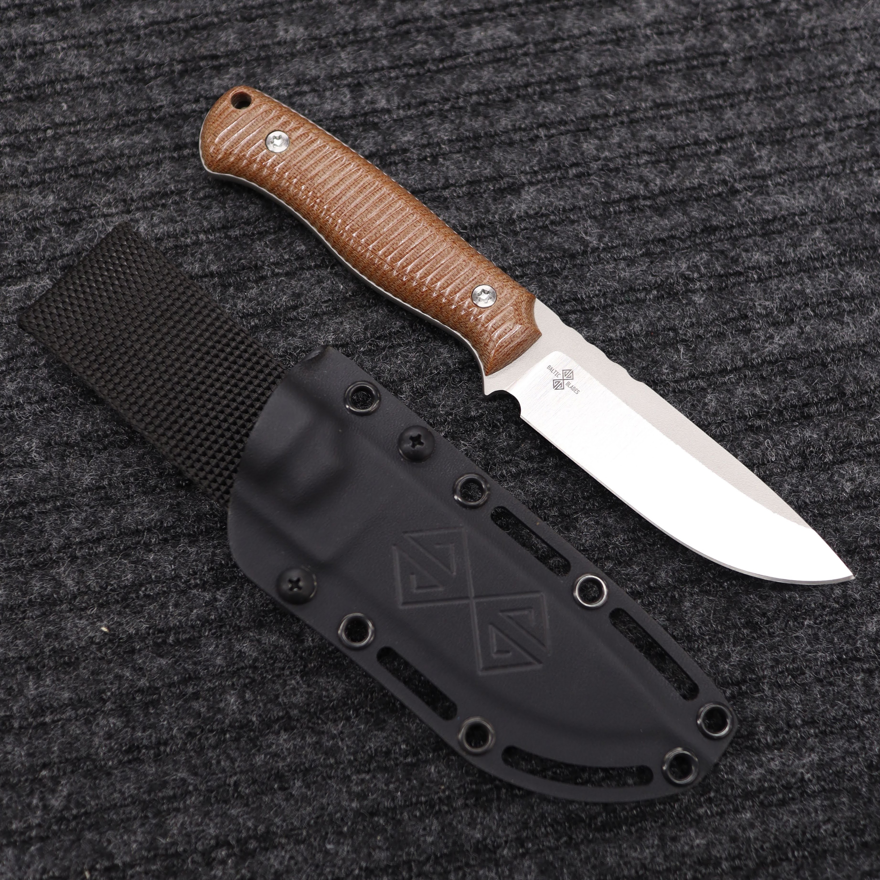 Varnas Brown Canvas Micarta