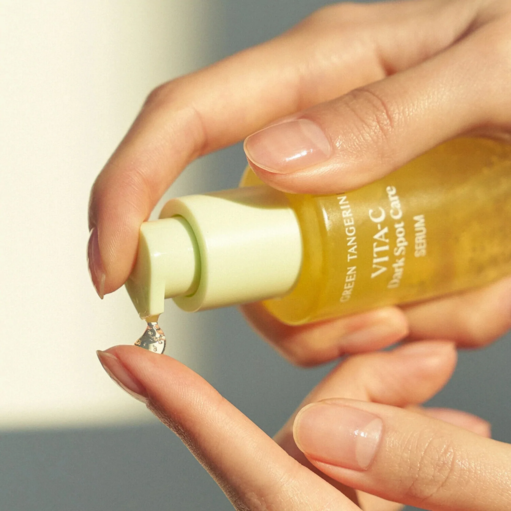 Goodal Green Tangerine Vita C Dark Spot Care Serum
