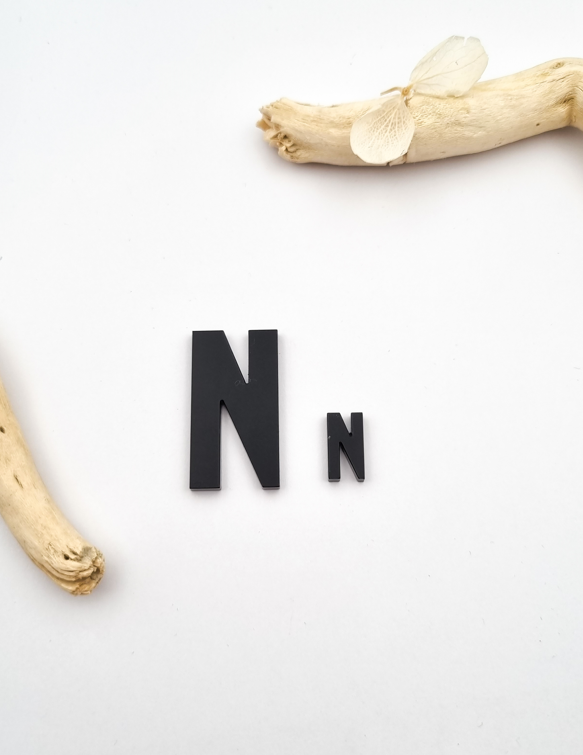 „N“