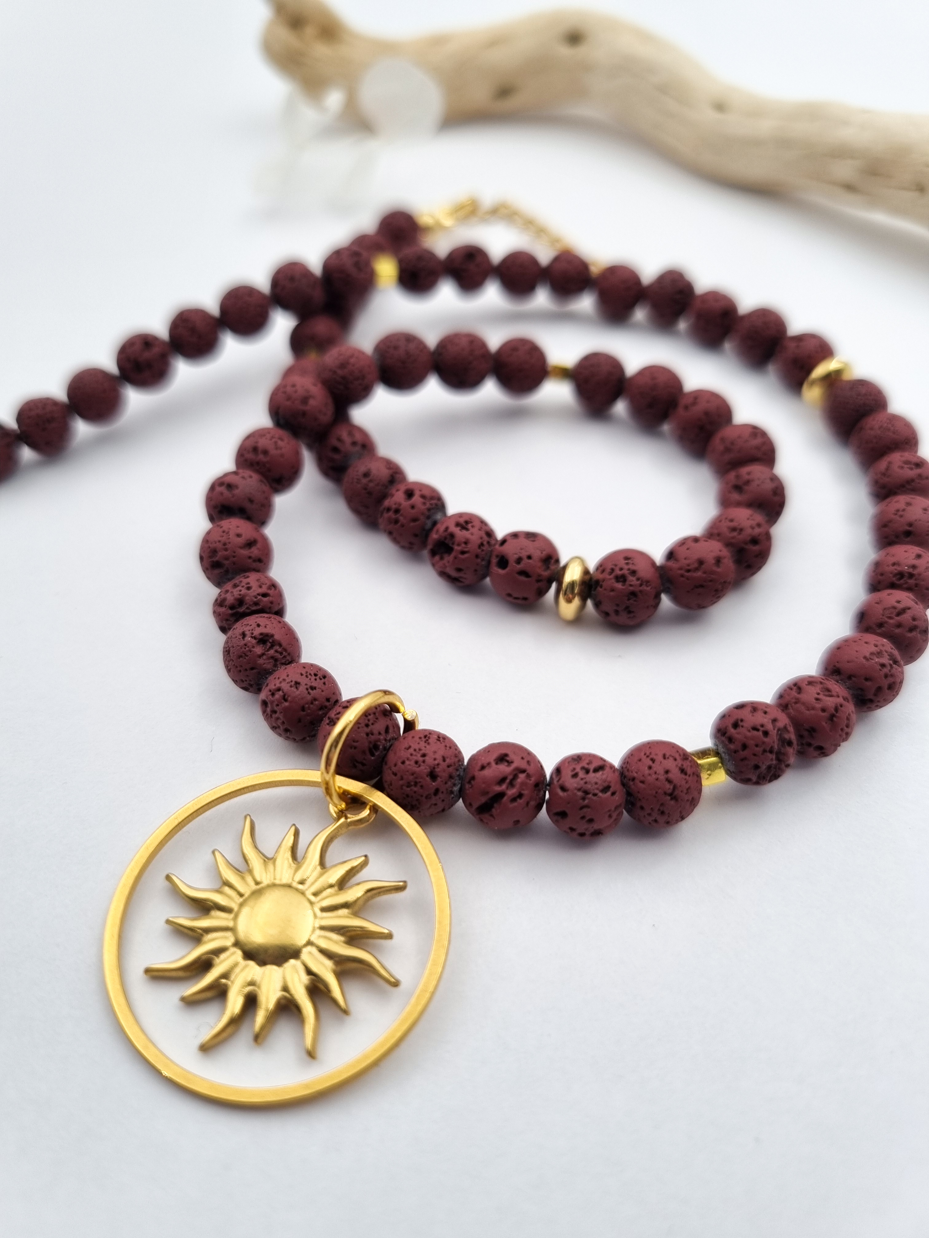 „Burgundy sun“