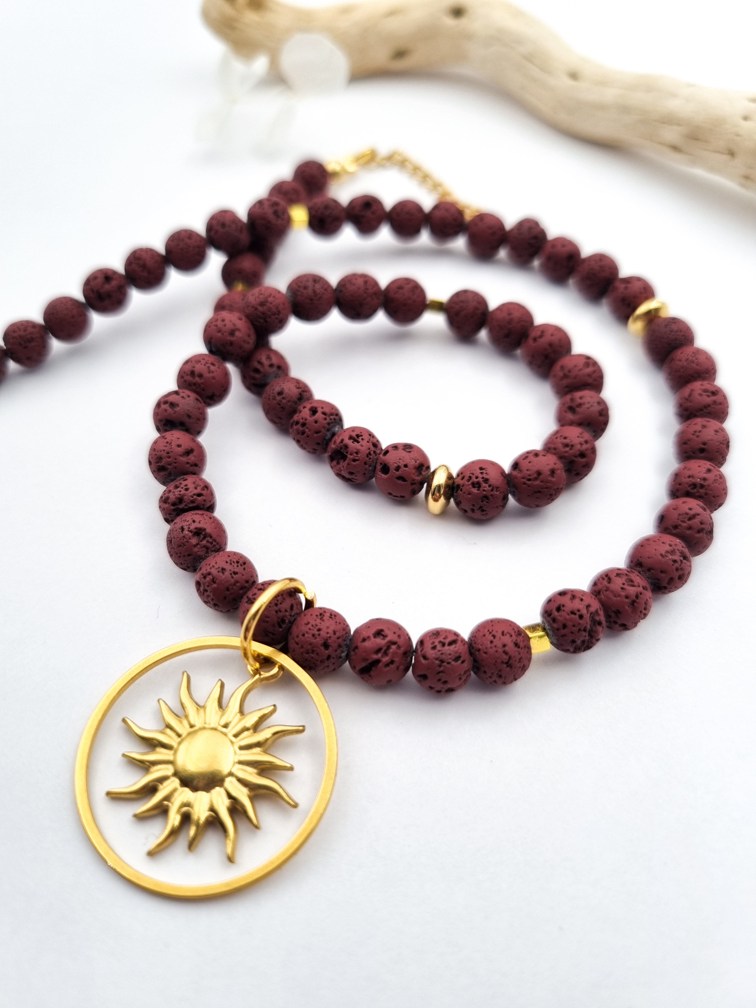 „Burgundy sun“