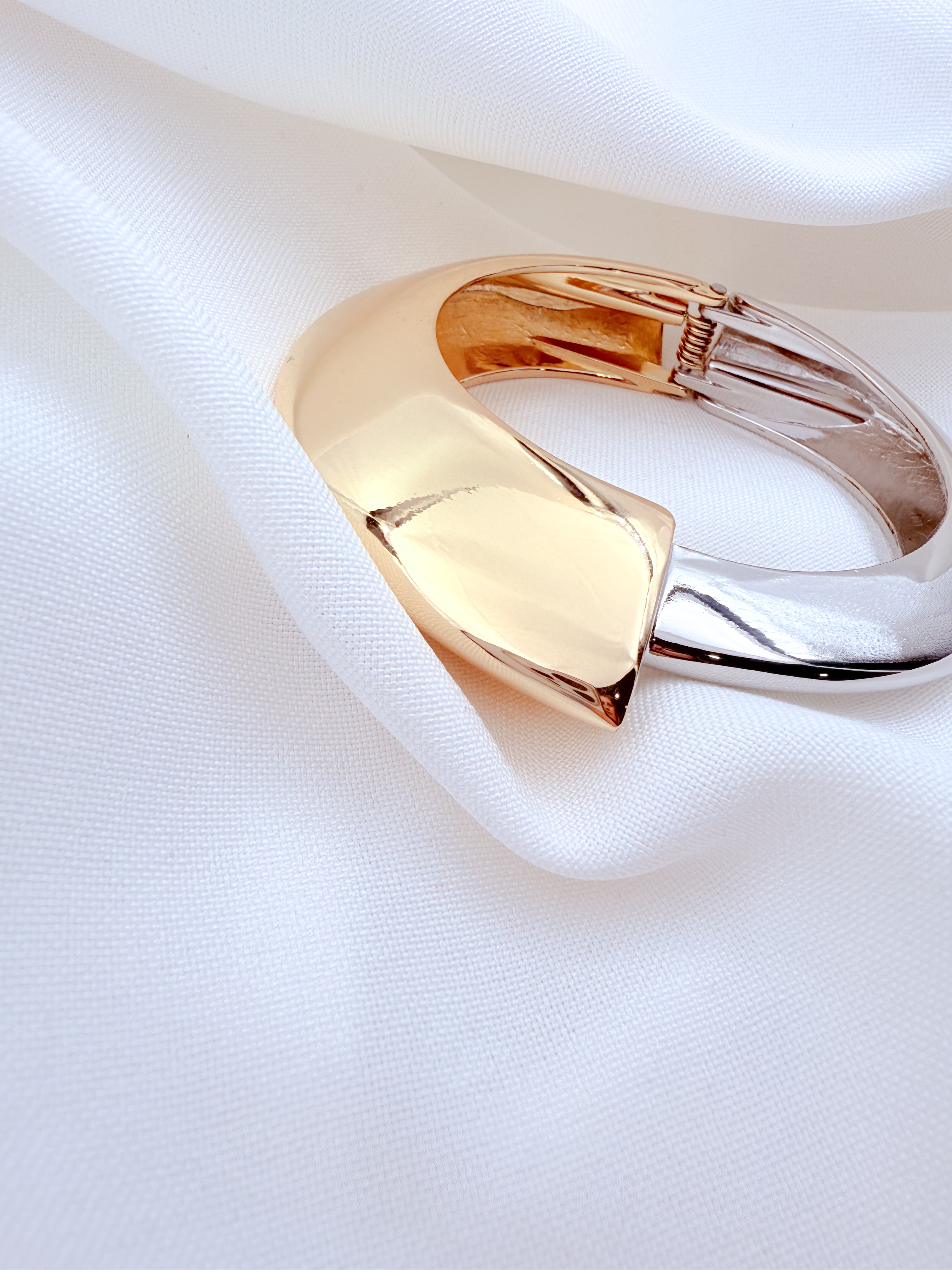 Apyrankė „Milana“