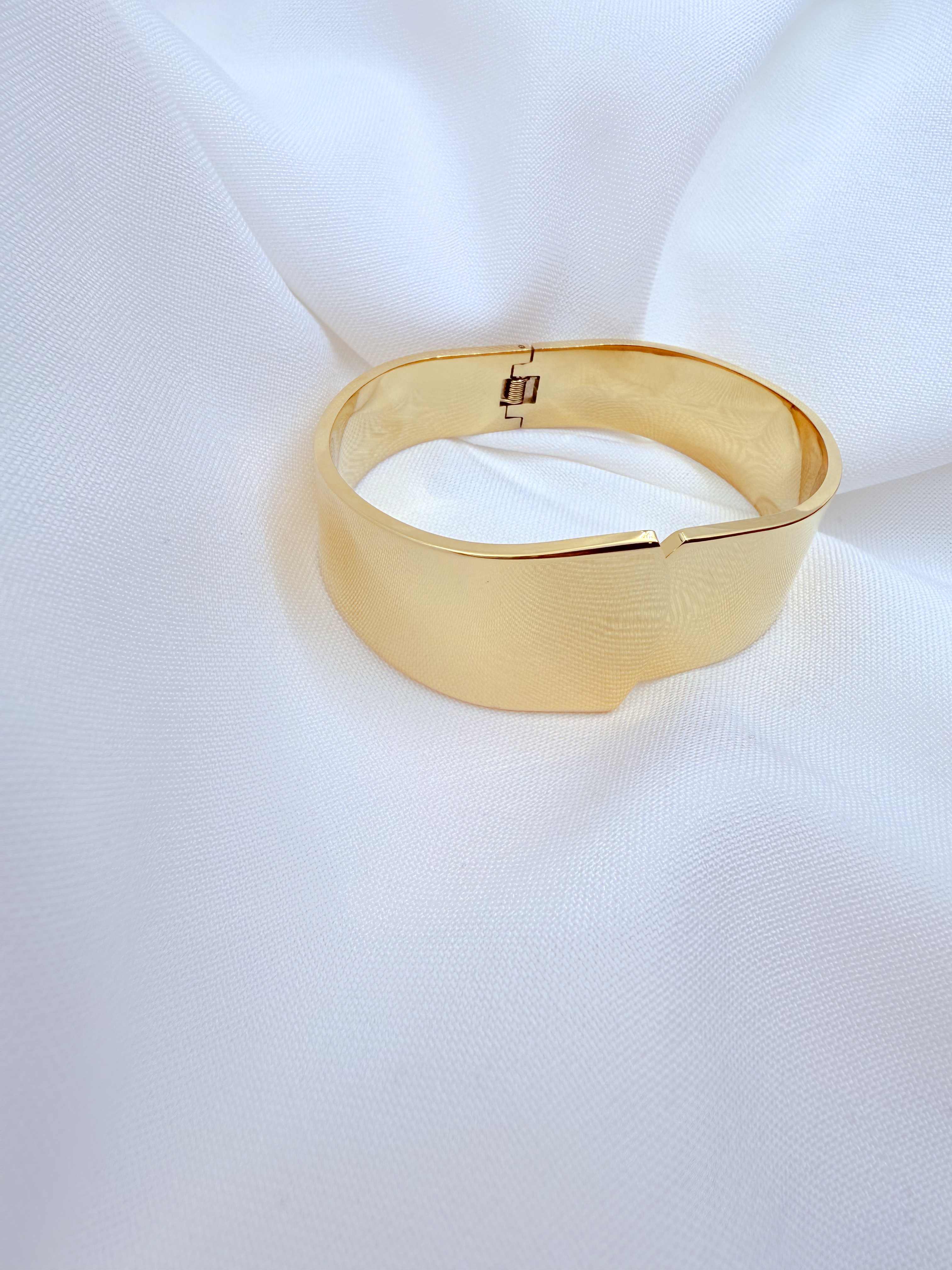 Apyrankė „Isabel“