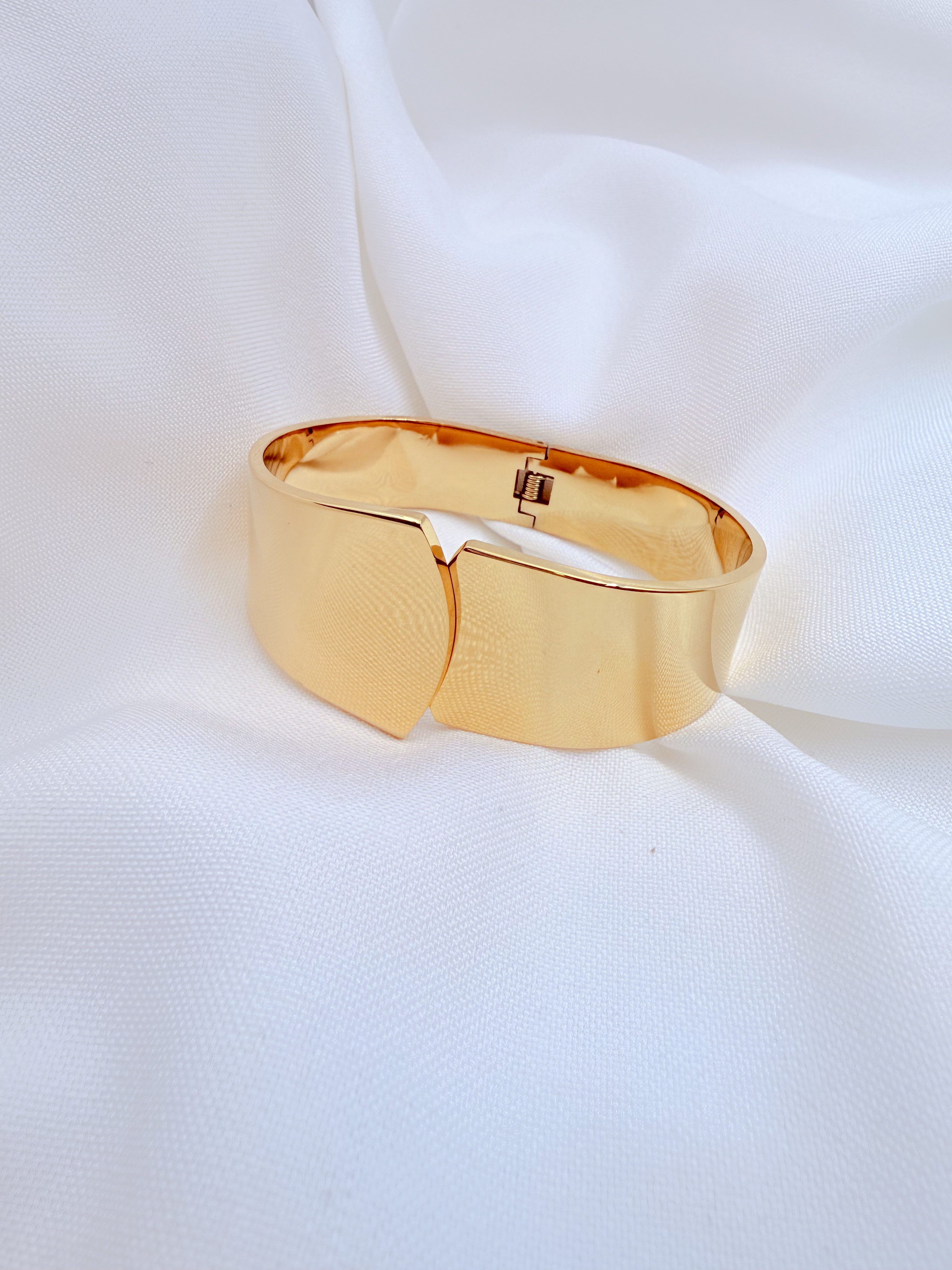 Apyrankė „Isabel“