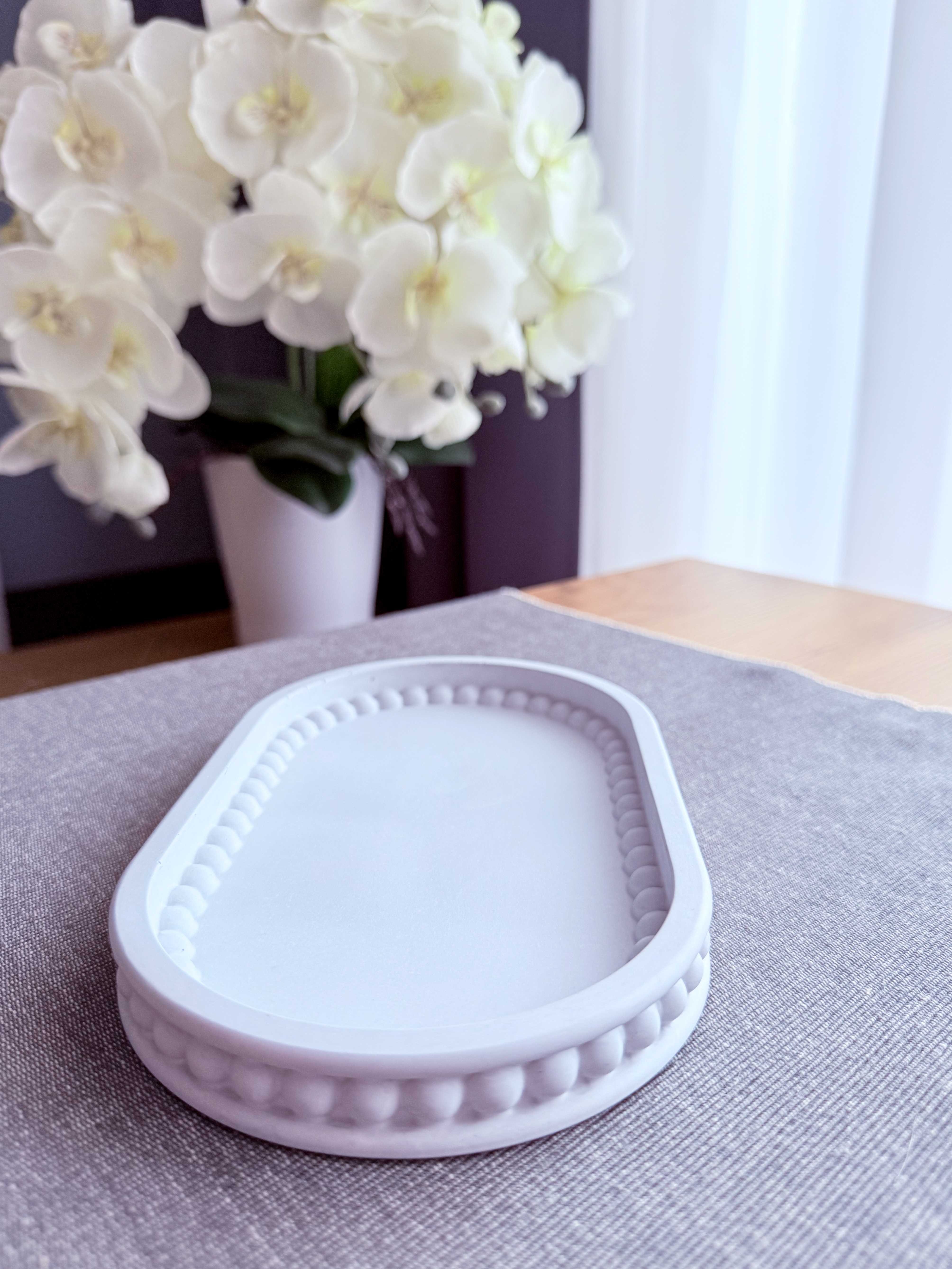 Šviesiai pilkas padėklas papuošalams „Burbuliukai“