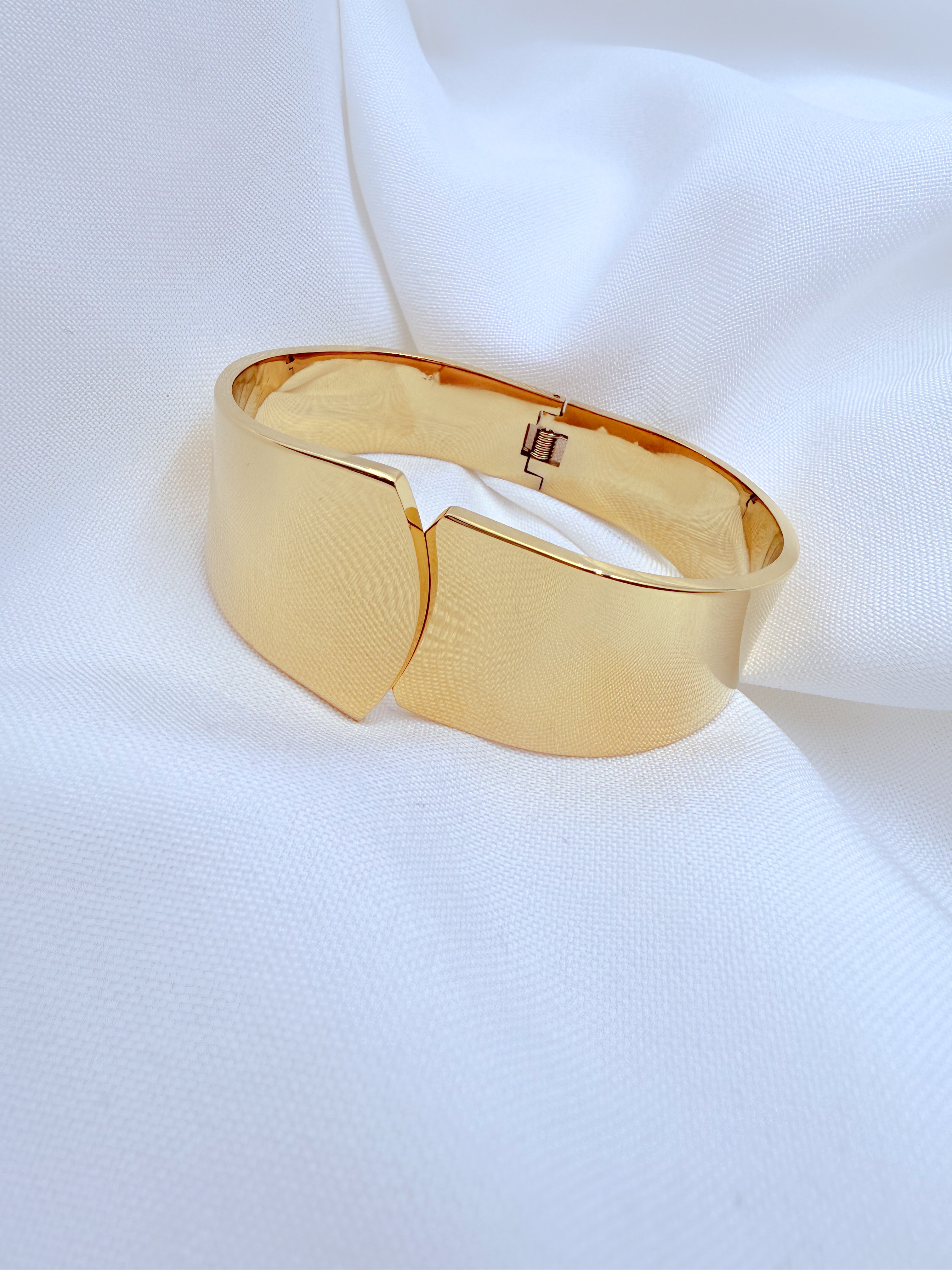 Apyrankė „Isabel“