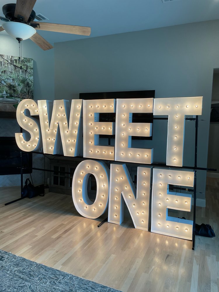 Sweet One Marquee Letter Bundle – Delightful LED Decoration for Birthday Celebrations