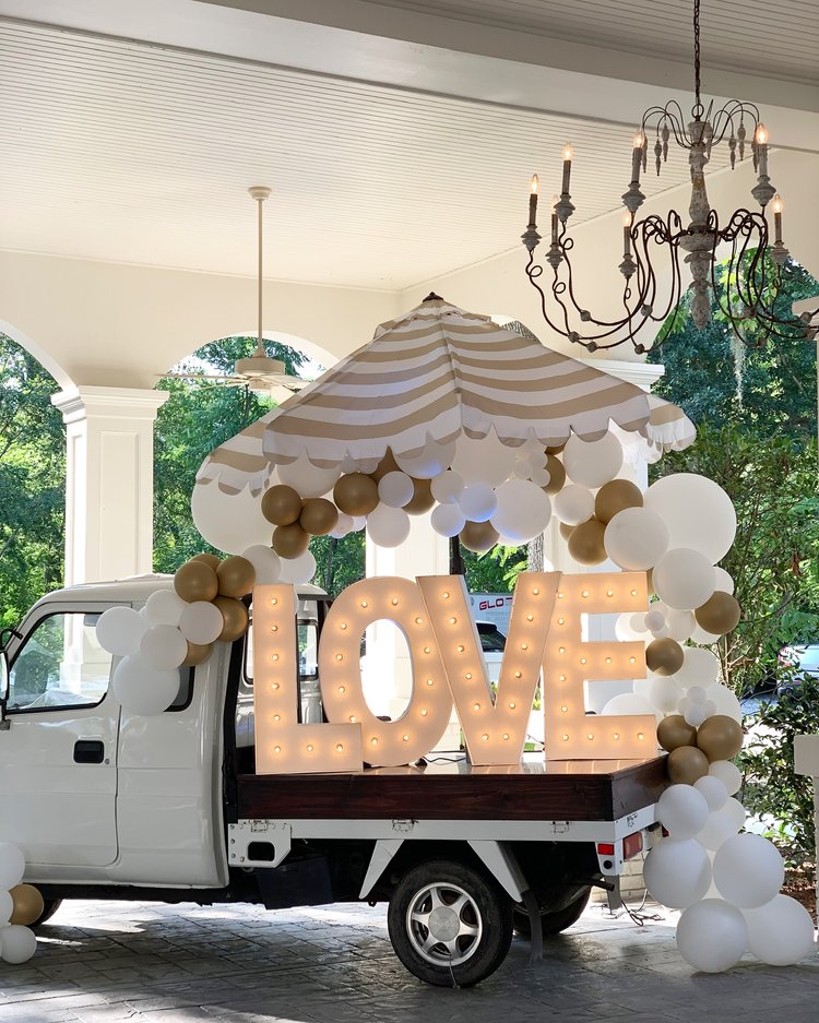 LOVE Marquee Letter Bundle – Romantic LED Decoration for Weddings and Anniversaries