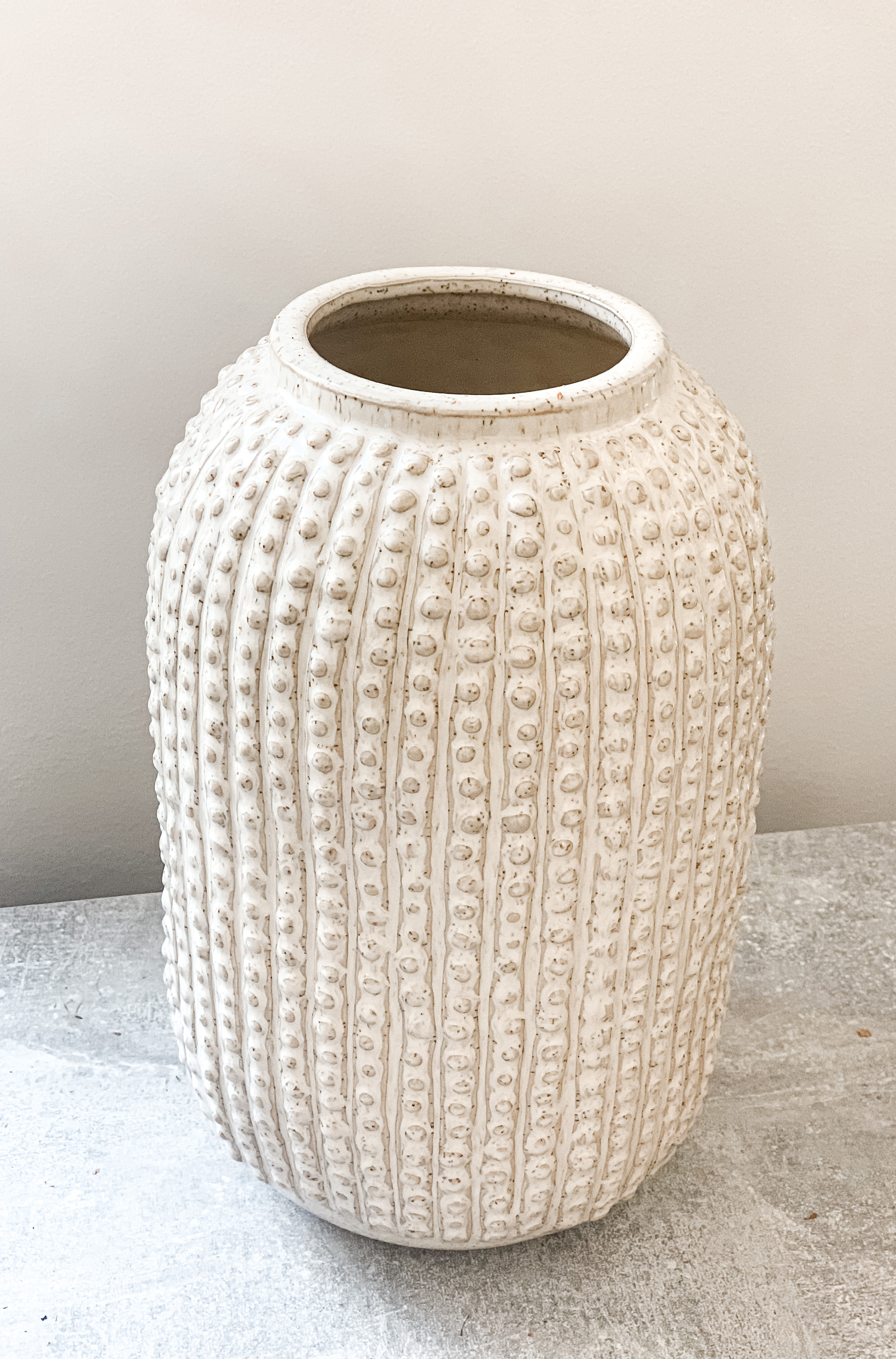 Beige Spalvos Vaza 25,5 cm
