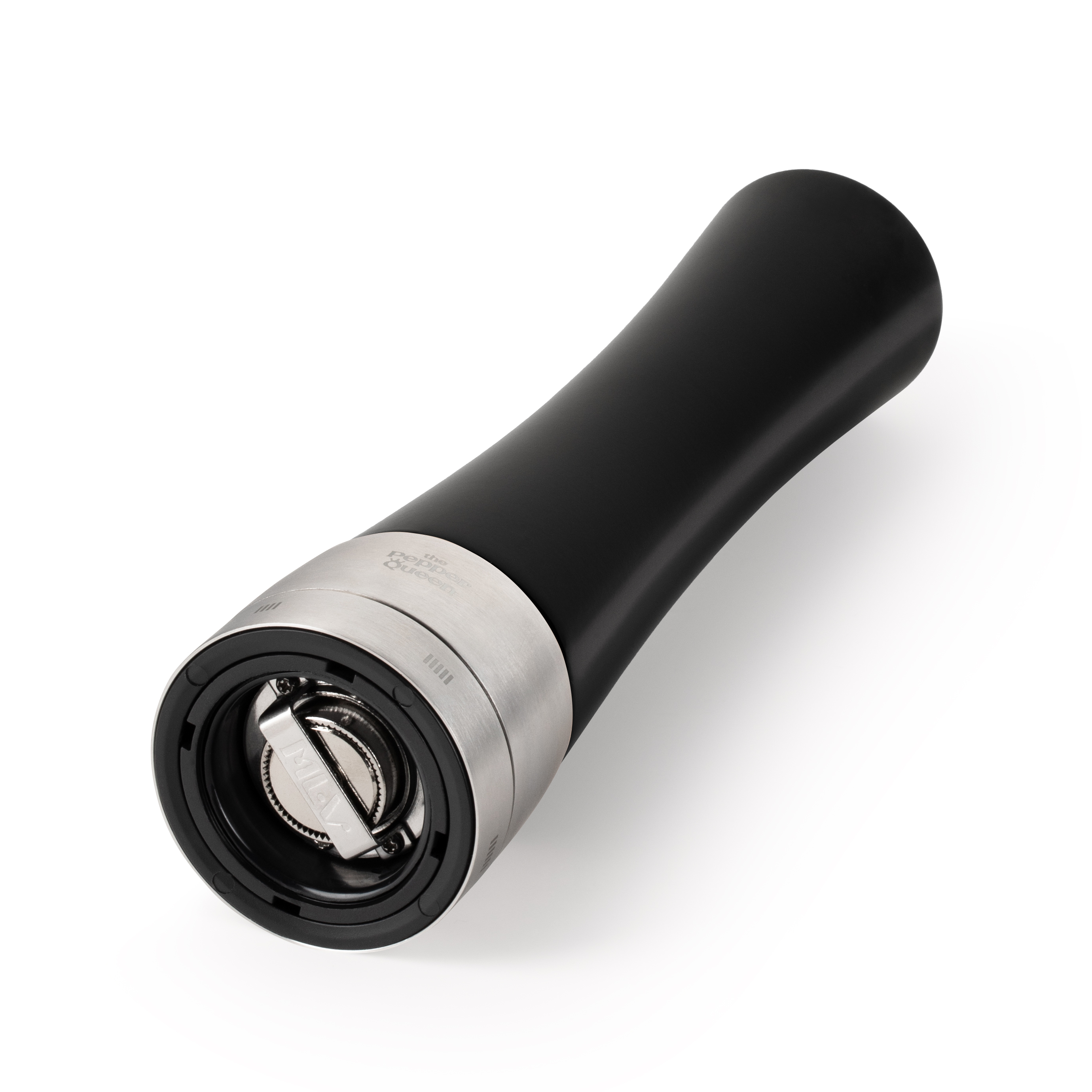 Malūnėlis užpildytas Kampoto juodaisiais pipirais (Pepper grinder filled with Kampot black pepper)